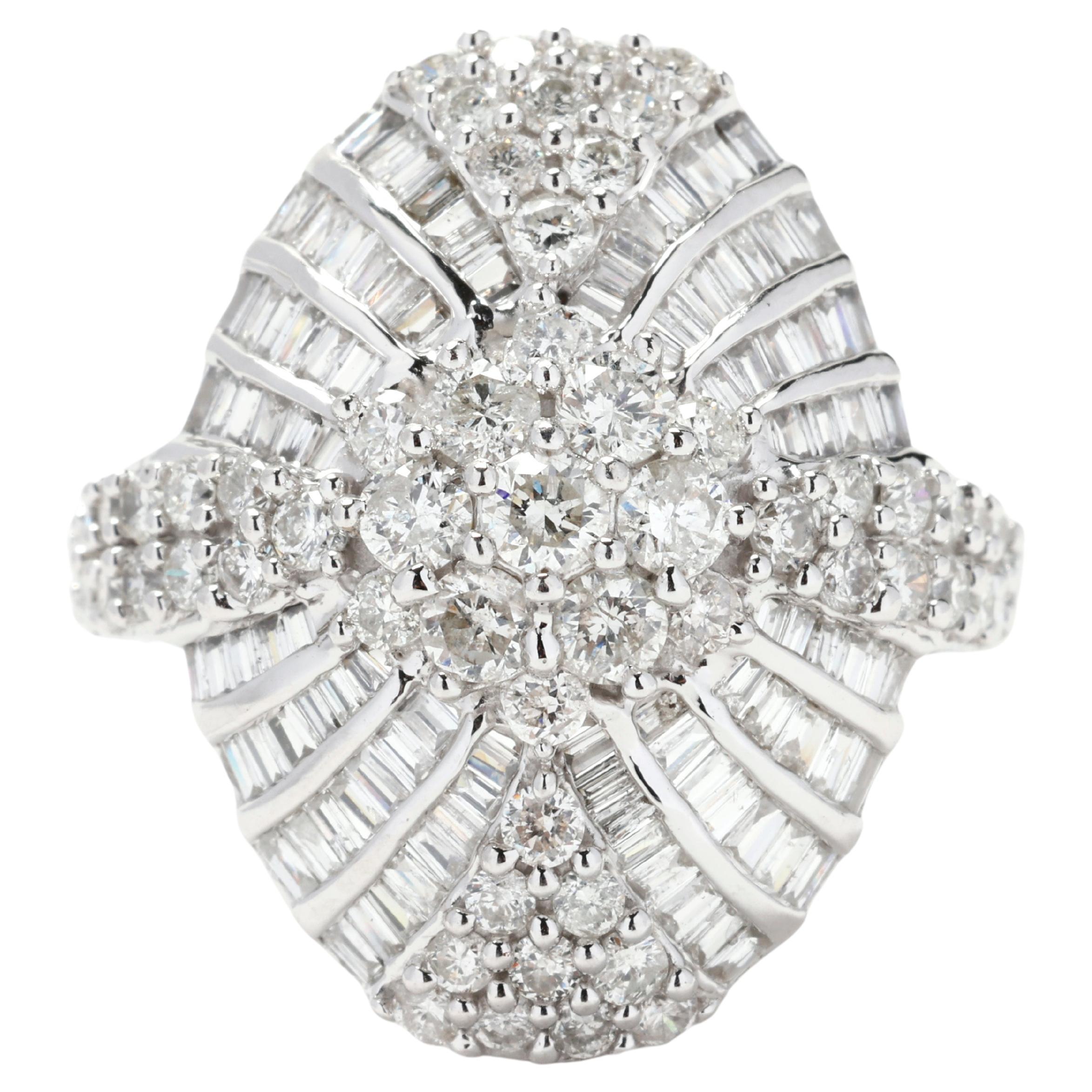 Anillo de racimo grande de diamantes de 2 ctw, oro blanco de 14k, talla 6