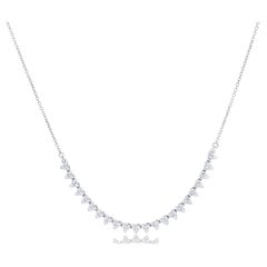 Collar con Racimo de Diamantes Blancos de 2 CTW en Oro Blanco de 14K