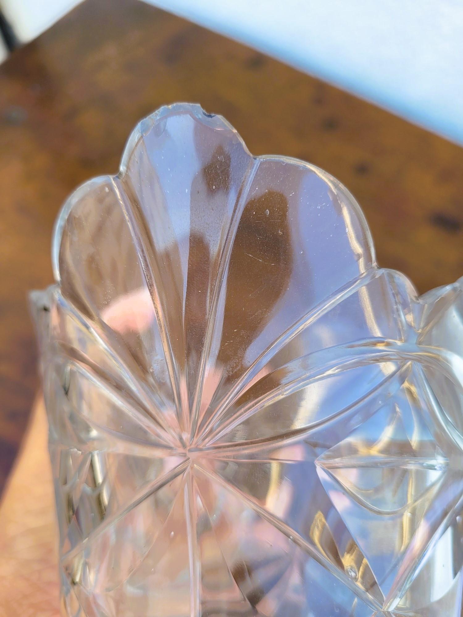 2 Cut Crystal Bowls, 19th Century For Sale 8