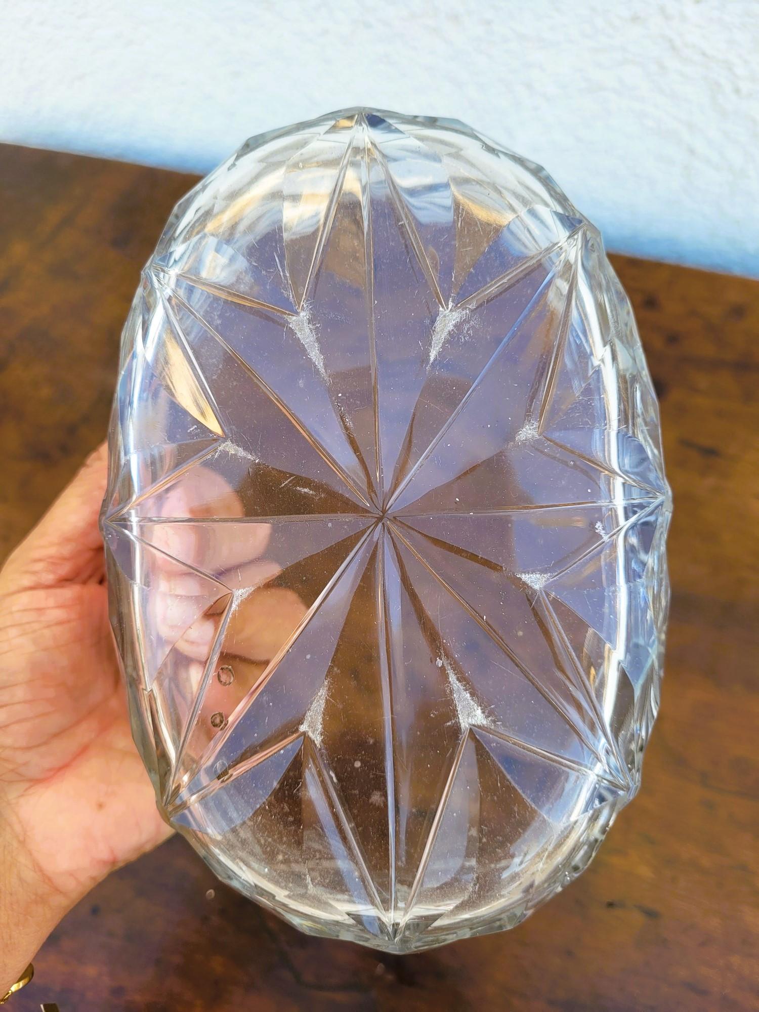 2 Cut Crystal Bowls, 19th Century For Sale 9