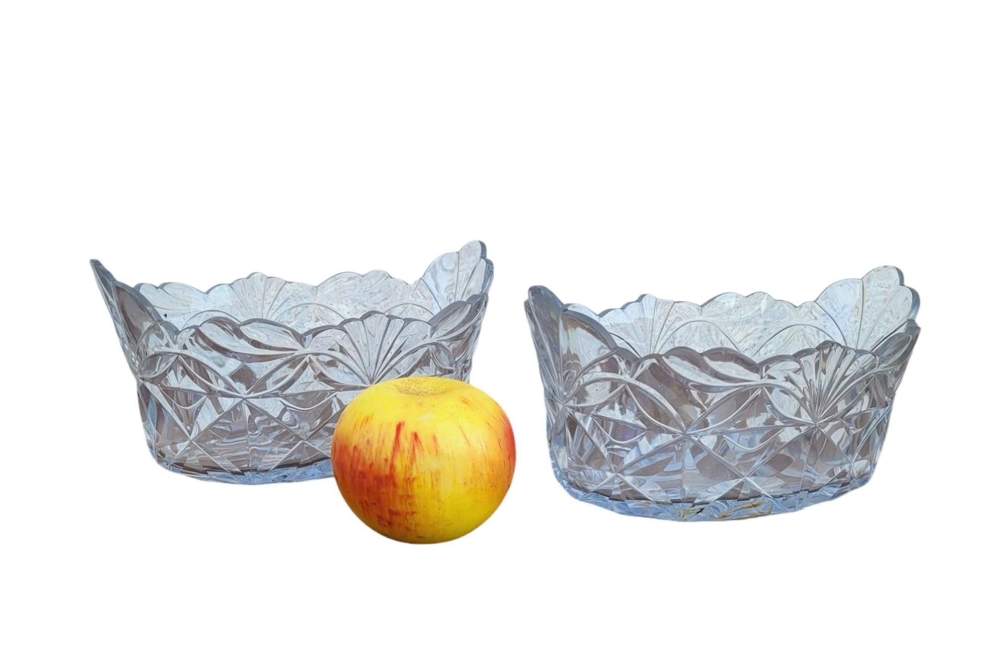 2 Cut Crystal Bowls, 19th Century For Sale 10