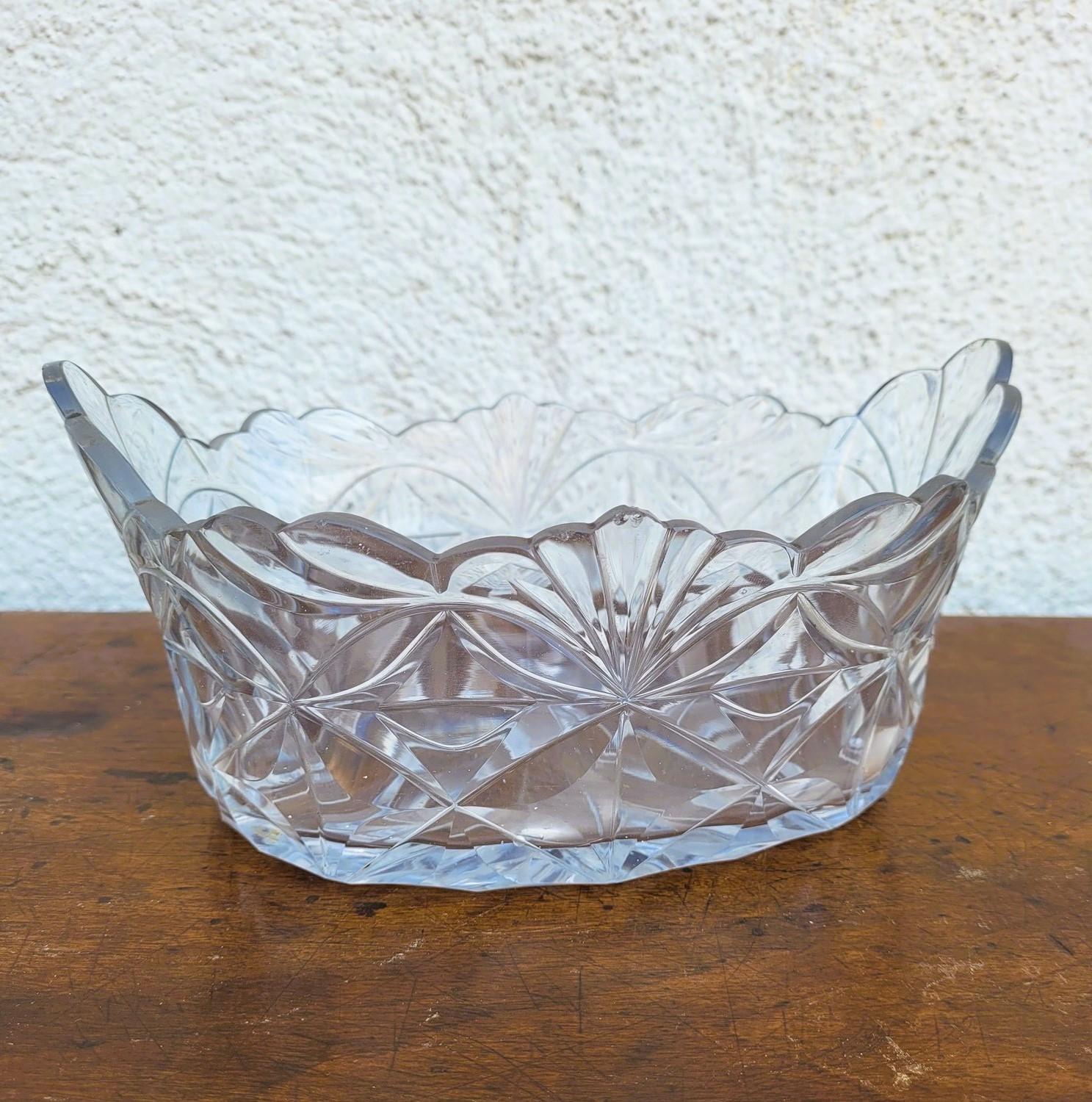 European 2 Cut Crystal Bowls, 19th Century For Sale