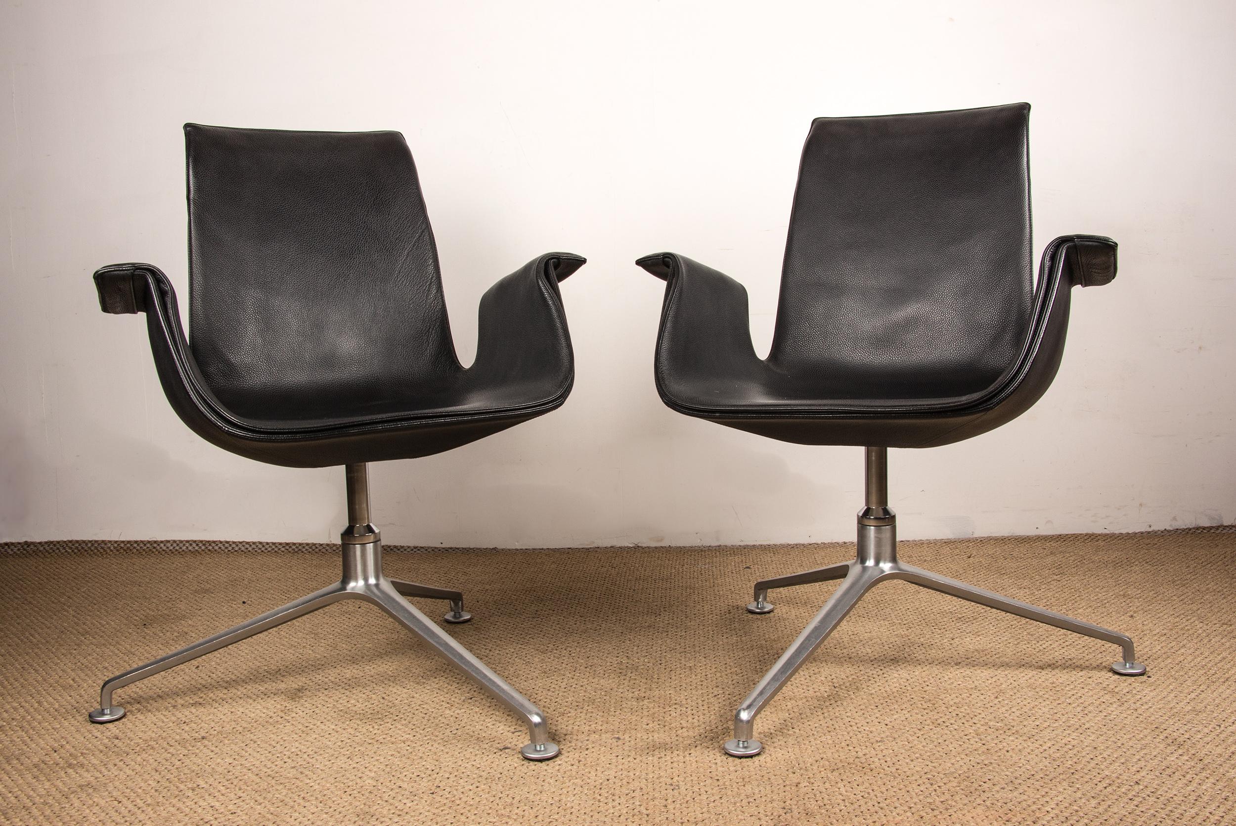 2 fauteuils de bureau danois, cuir et acier, chaise Tulip de Fabricius & Kalsthom. en vente 2