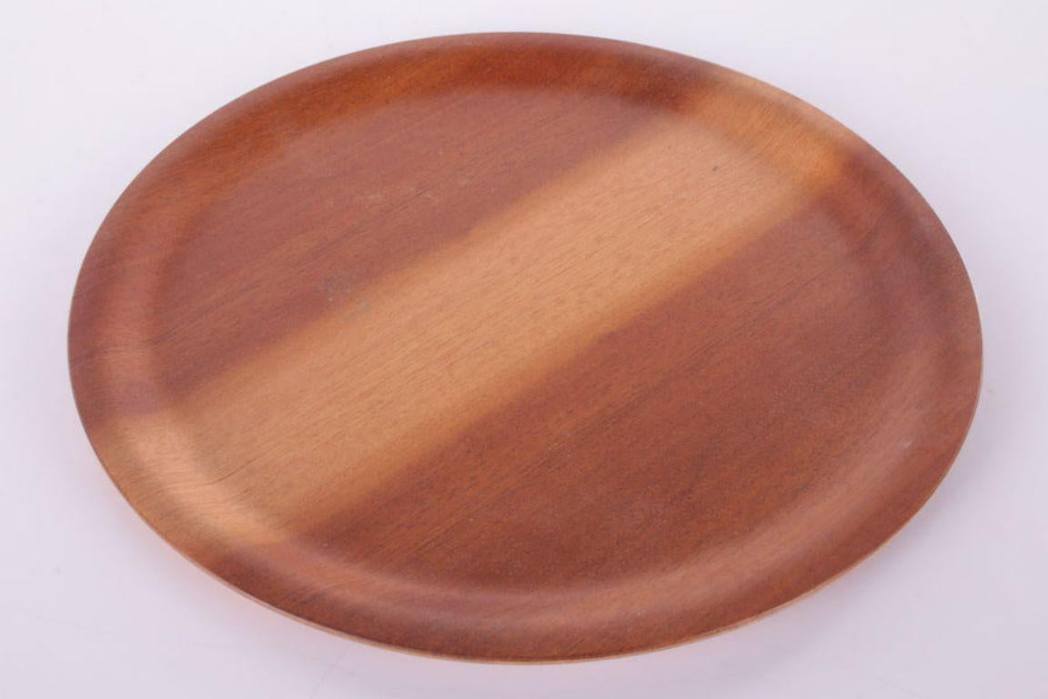 2 Danish Vintage Teak Wooden Underplates, 1960s

Elegant and chic teak plates are something different.

It makes us very happy! Ideal as a breakfast plate or use them as tableware for a special dinner.

This is a set of 2 not for sale