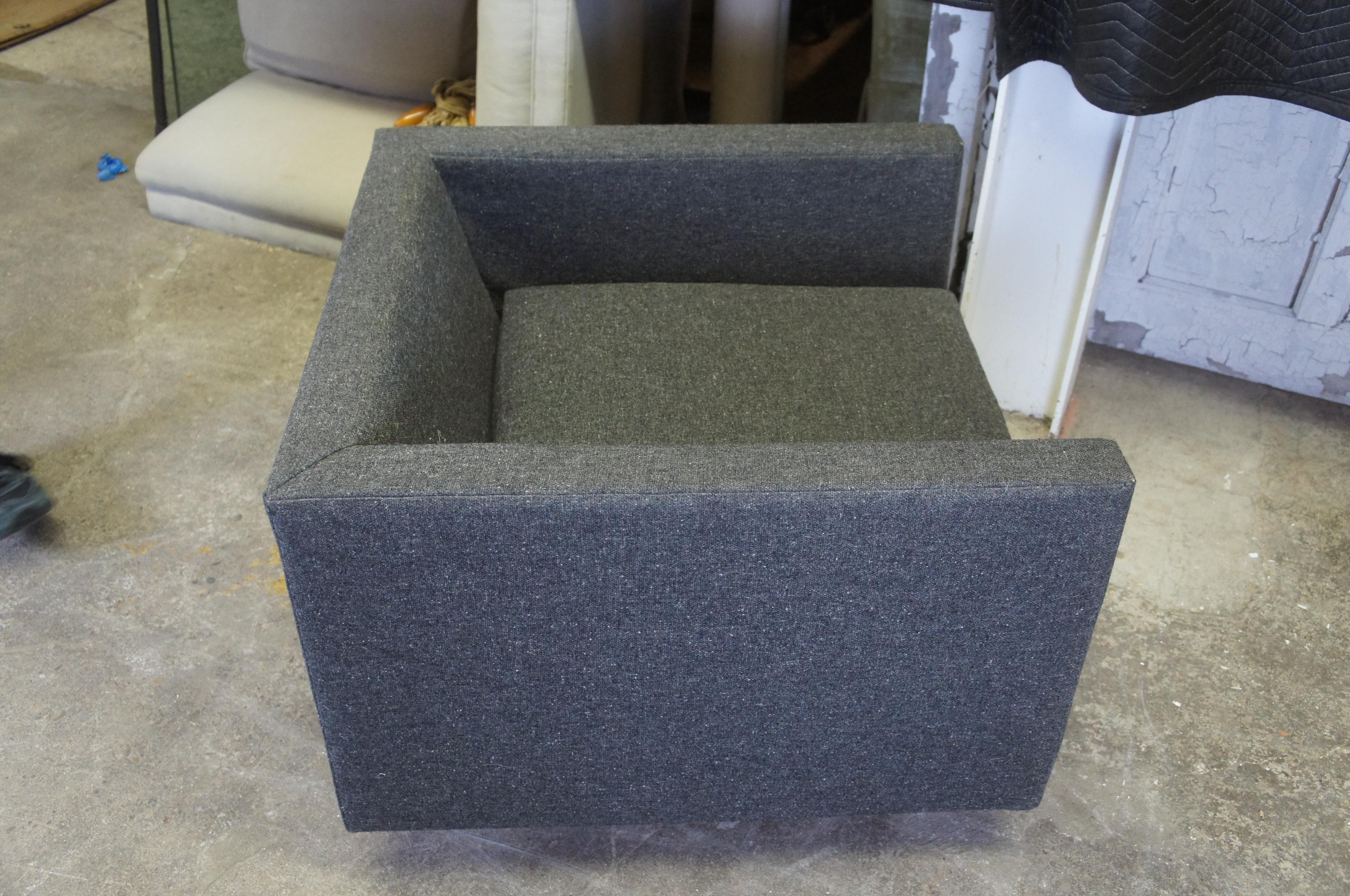 2 David Edward Mid-Century Modern Grey Cube Wool Club Arm Lounge Chairs Pair 8