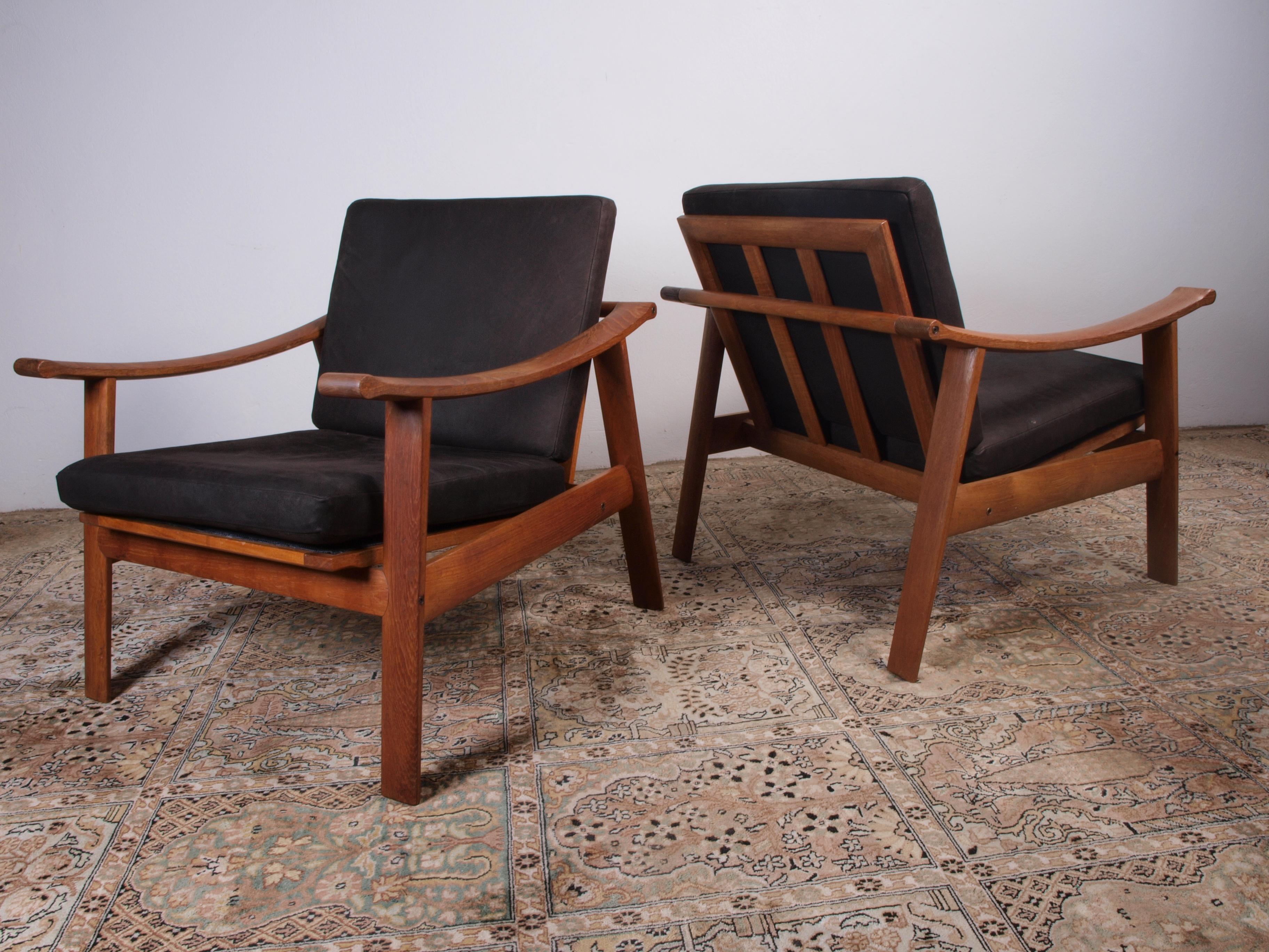 2 Design Mid-Century Lounge Chairs in Teak from Denmark For Sale 6