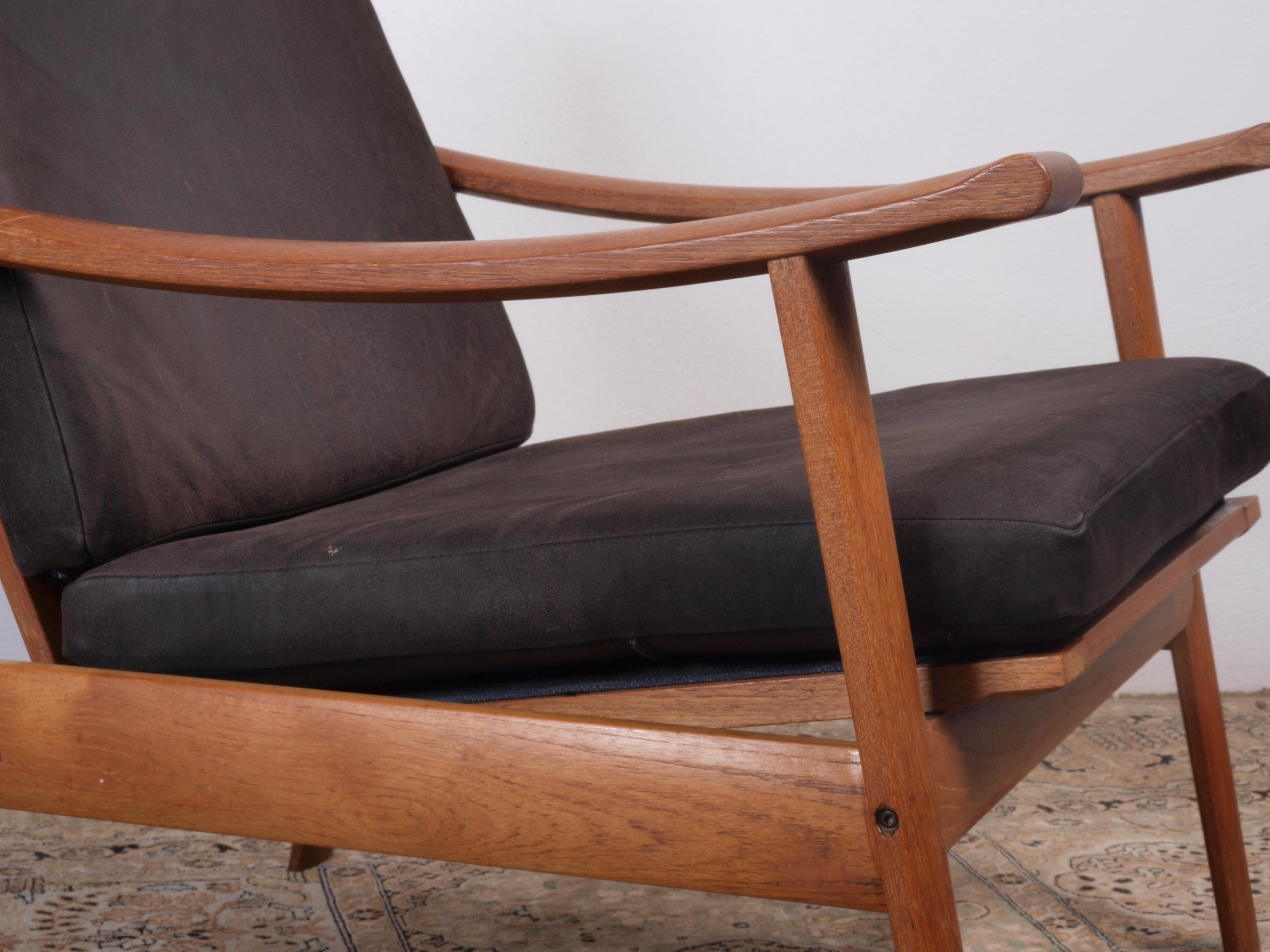Mid-20th Century 2 Design Mid-Century Lounge Chairs in Teak from Denmark