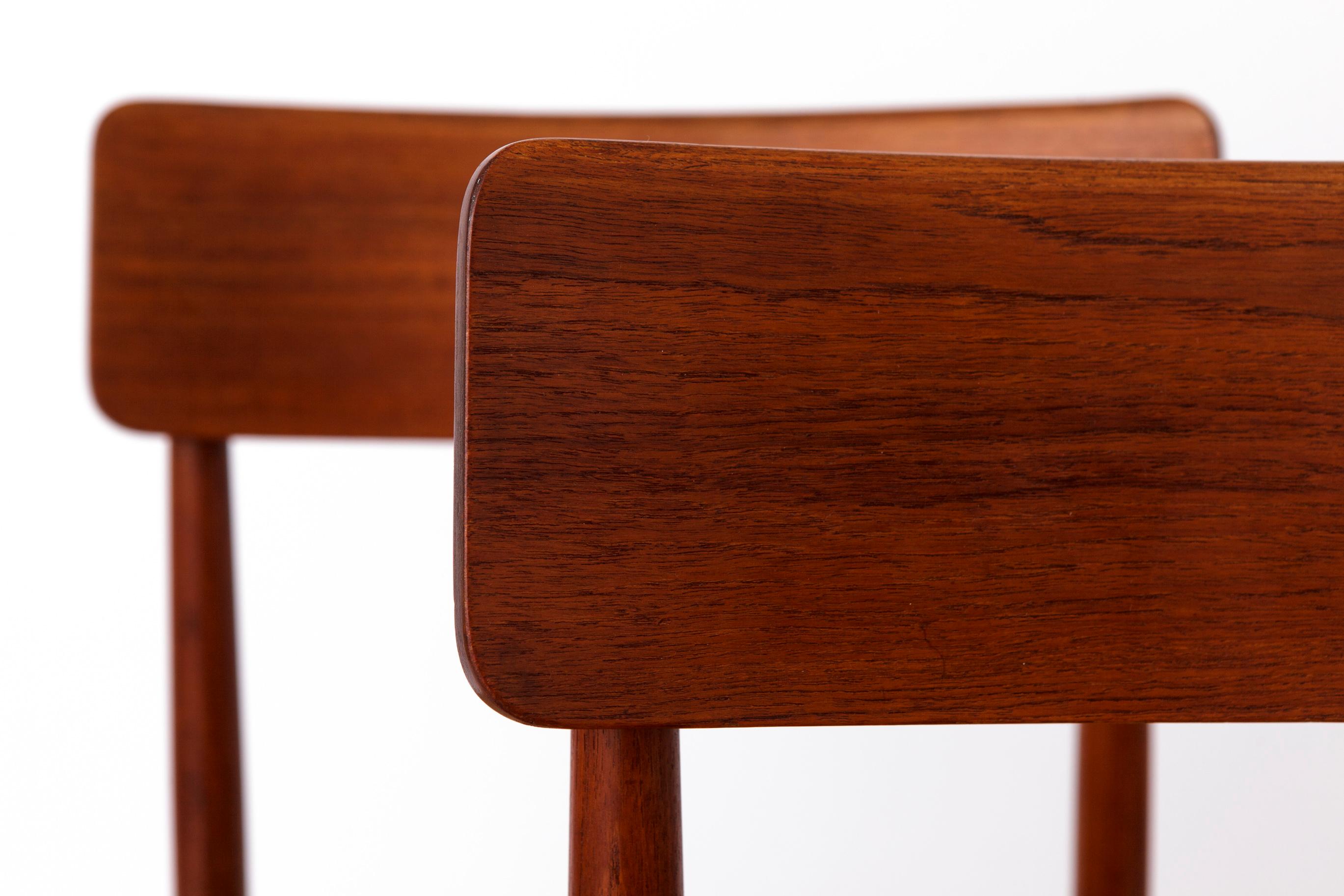 Mid-Century Modern 2 Chaises de salle à manger 1960s - Danois, Teck, sièges Papercord en vente