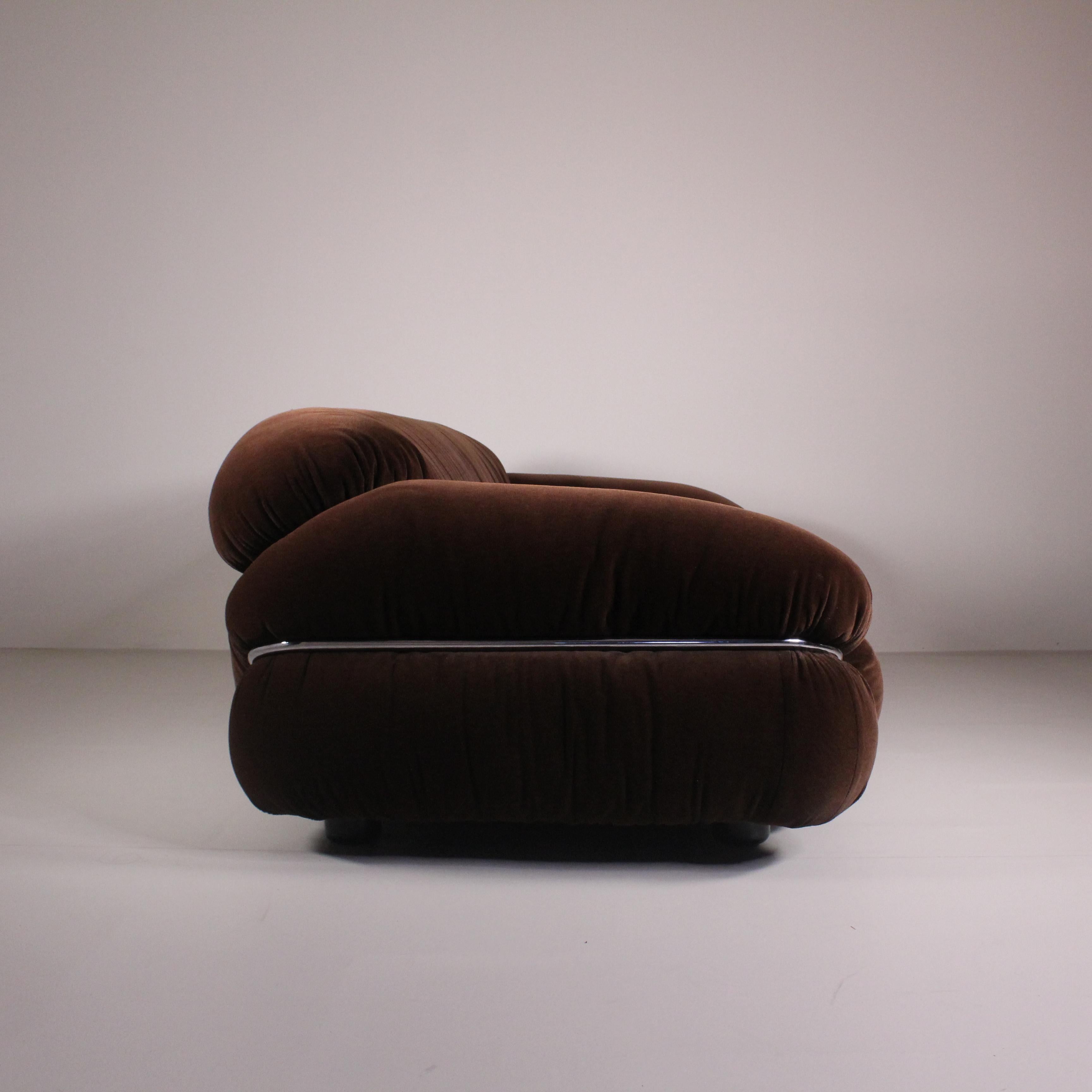 2 Sesann sofas Gianfranco Frattini Cassina 1