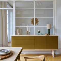 Feuille de tabac français  Enfilade en bois laqué conçu par Eric Gizard - Paris