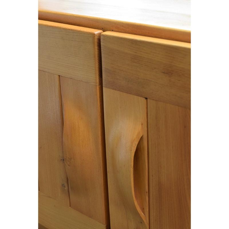Olmo Credenza a 2 porte in olmo di Maison Regain, Francia, anni '60 in vendita
