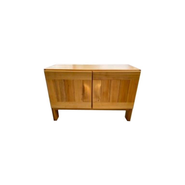 Credenza a 2 porte in olmo di Maison Regain, Francia, anni '60 in vendita