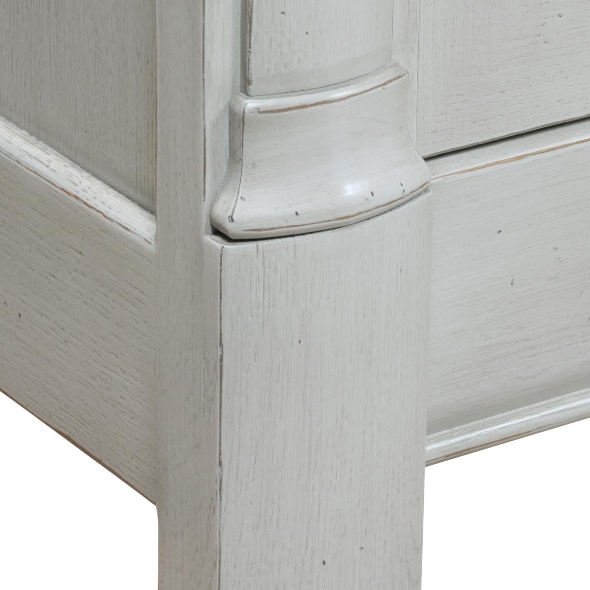 XXI secolo e contemporaneo Credenza francese a 2 ante in rovere massiccio in vendita