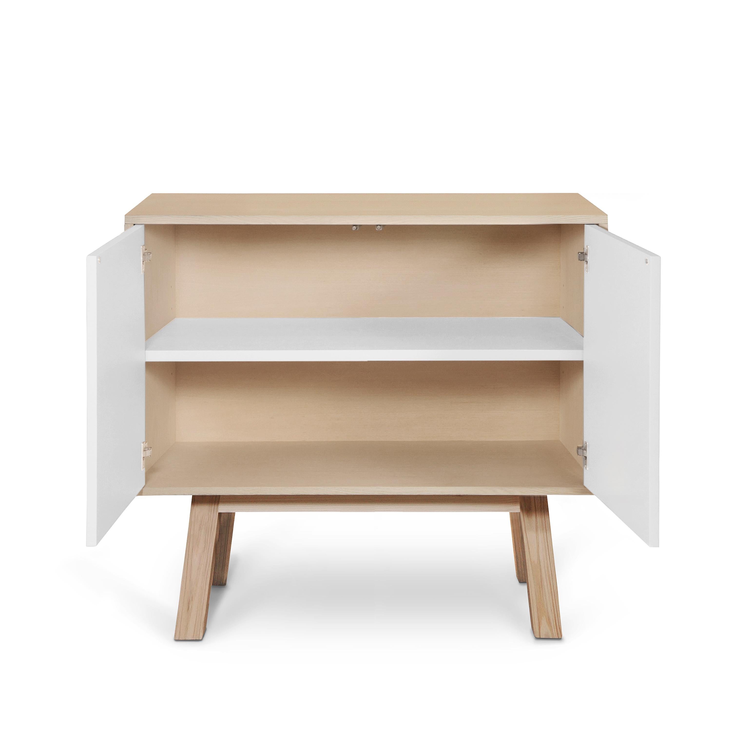 Lacquered 2-door scandinavian cabinet by Eric Gizard, Paris white + 10 other colours For Sale