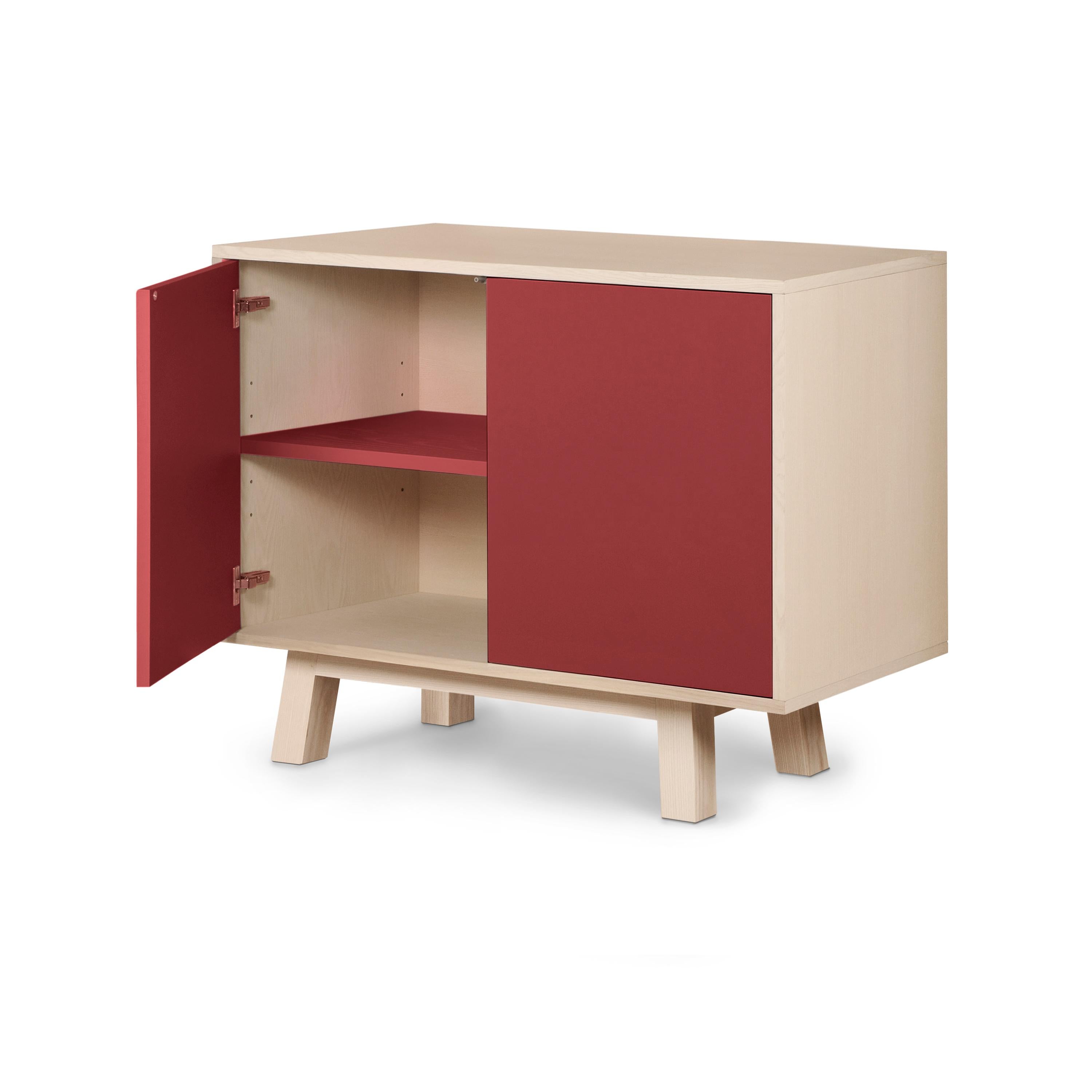 Ash 2-door cabinet cabinet designed by Eric Gizard, Paris, red + 10 other colours For Sale