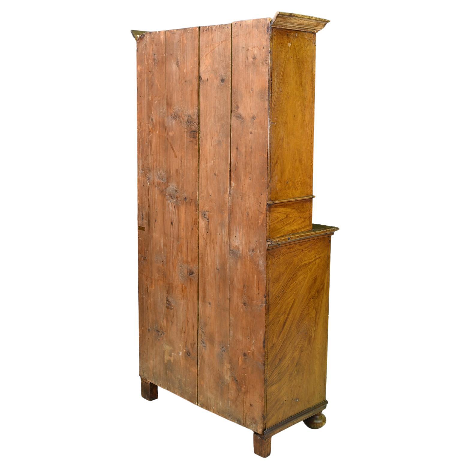 Antique Provincial Cupboard with Original Faux-Bois Painted Finish, c. 1830 In Good Condition For Sale In Miami, FL