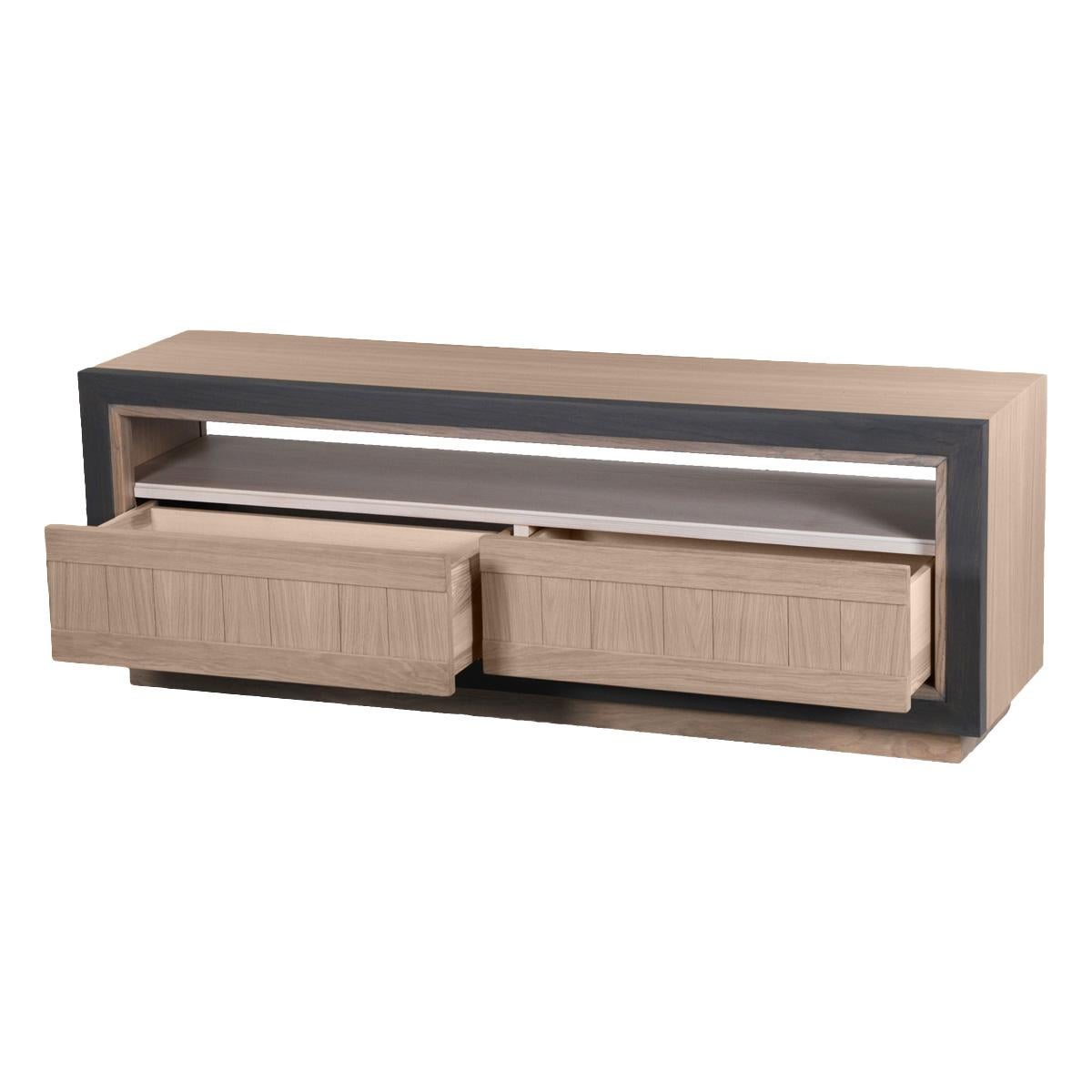 Moderne Meuble TV 2 tiroirs en Oak, vernis naturel & teinté gris, design C. Lecomte en vente