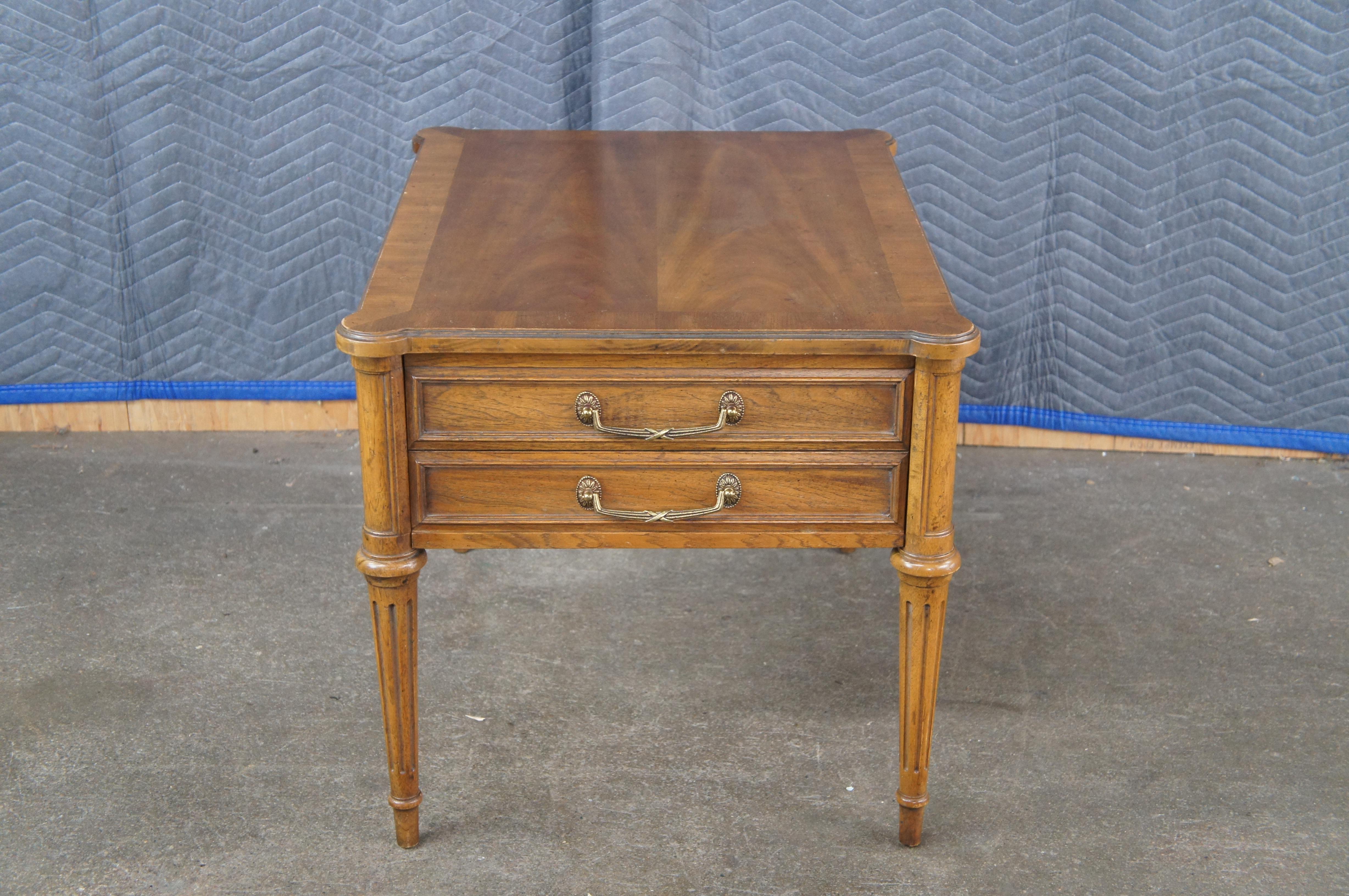 2 Drexel Heritage French Louis XVI Provincial Walnut Bedside Chests Nest Tables In Good Condition For Sale In Dayton, OH