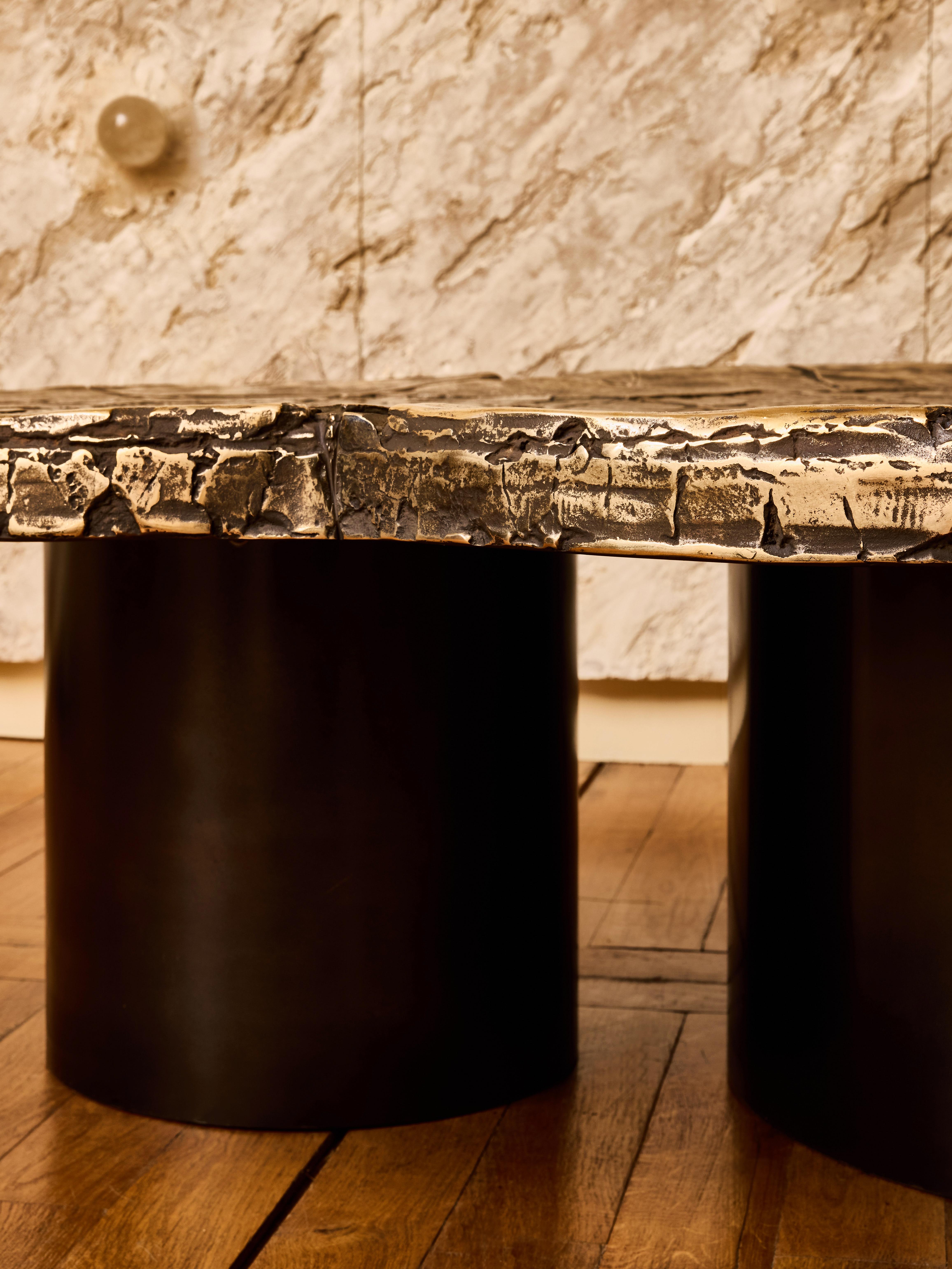 Table basse « 2 Dry Drops » en bronze d'Erwan Boulloud. Neuf - En vente à Saint-Ouen (PARIS), FR