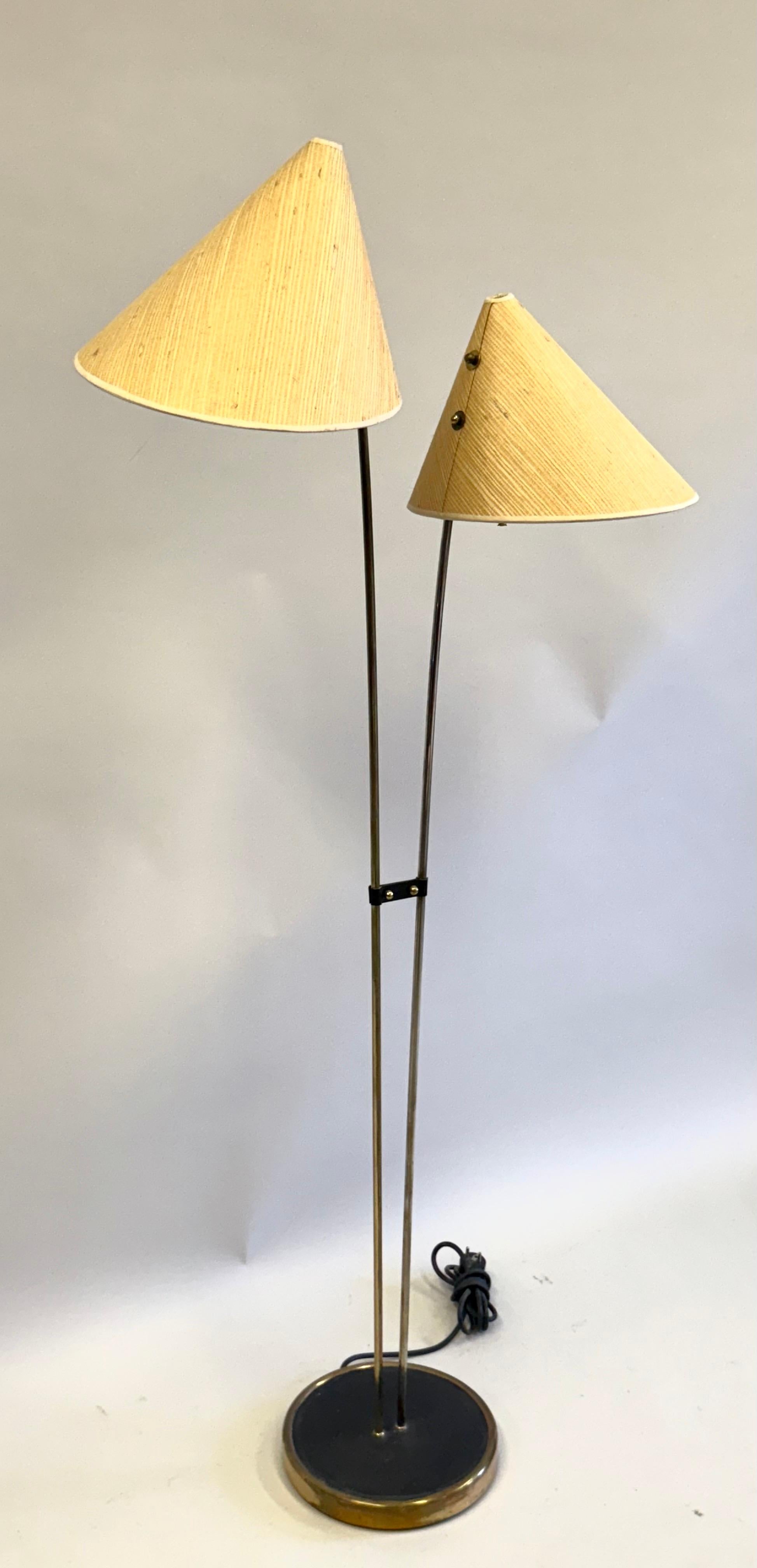 Austriaco 2 Lampade da terra europee della metà del secolo moderno / tardo Art Deco di Karl Hagenauer in vendita