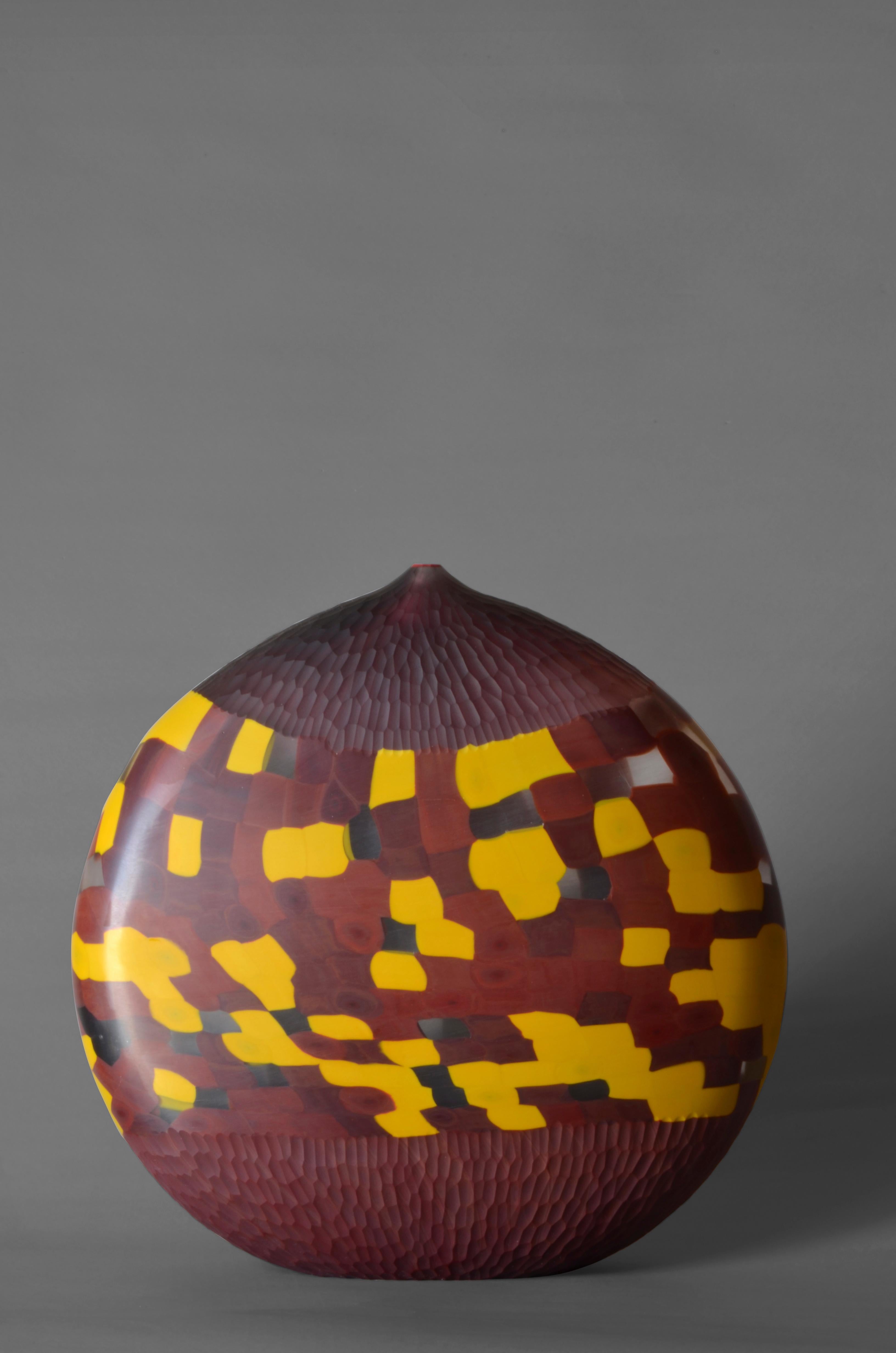 Vases en verre de Murano soufflé et taillé à la main par le maître Andre Zilio. 
Signé.
Le prix est par vase.
Dimensions : 
H13