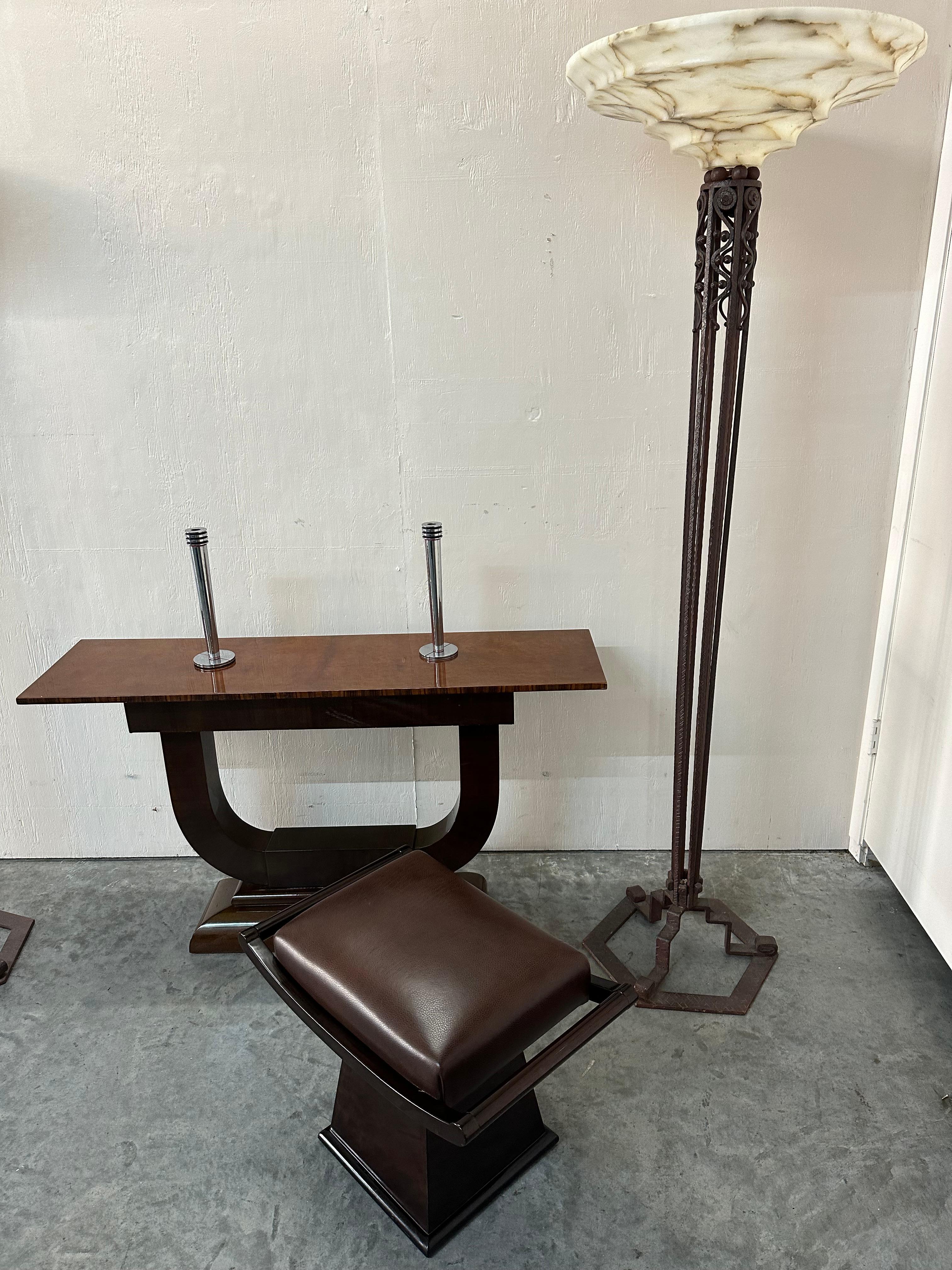 2 Floor Lamps, Jugendstil, Art Nouveau, Liberty, Materials: Alabaster and iron For Sale 4