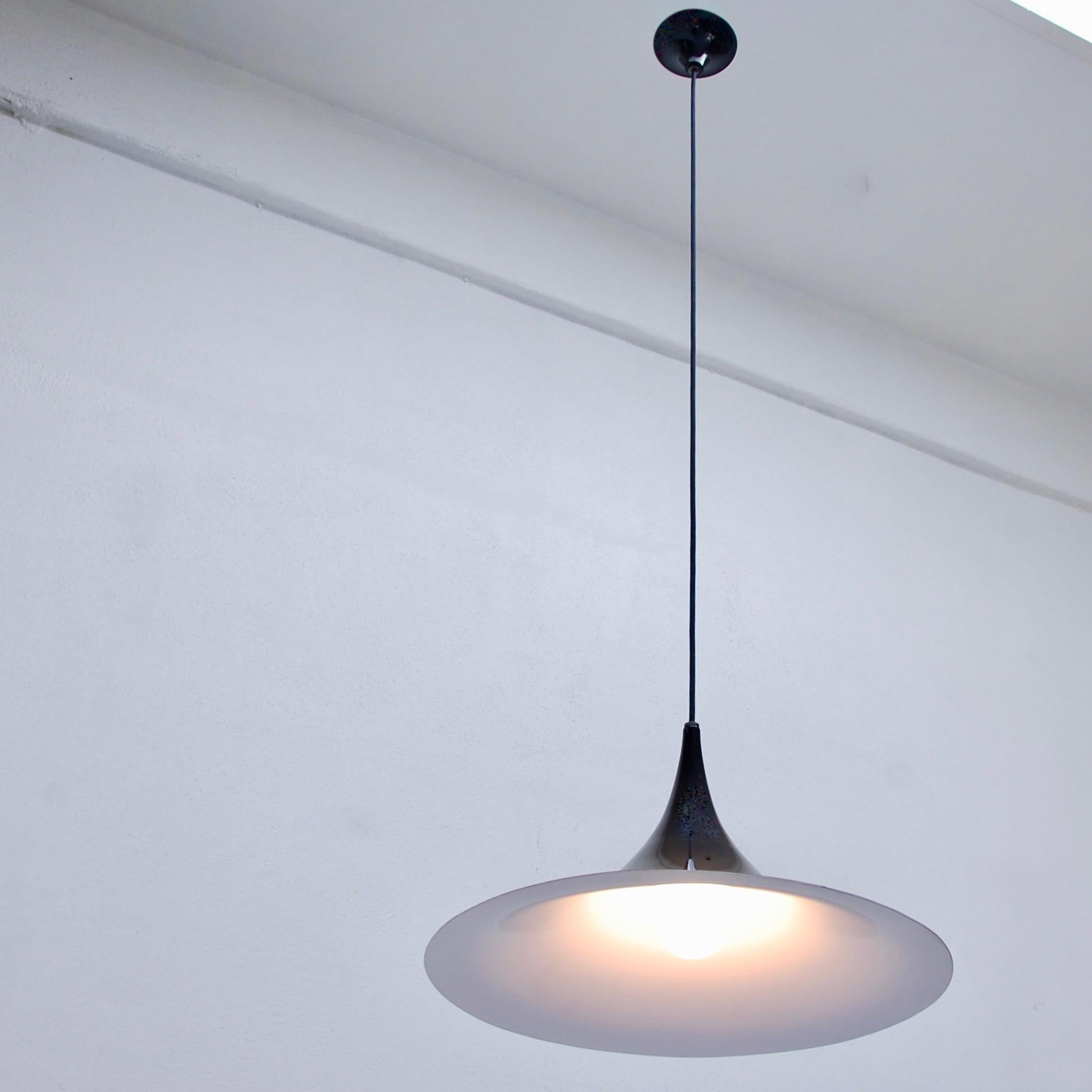 '2' Fog & Morup Style Black Pendants In Good Condition For Sale In Los Angeles, CA