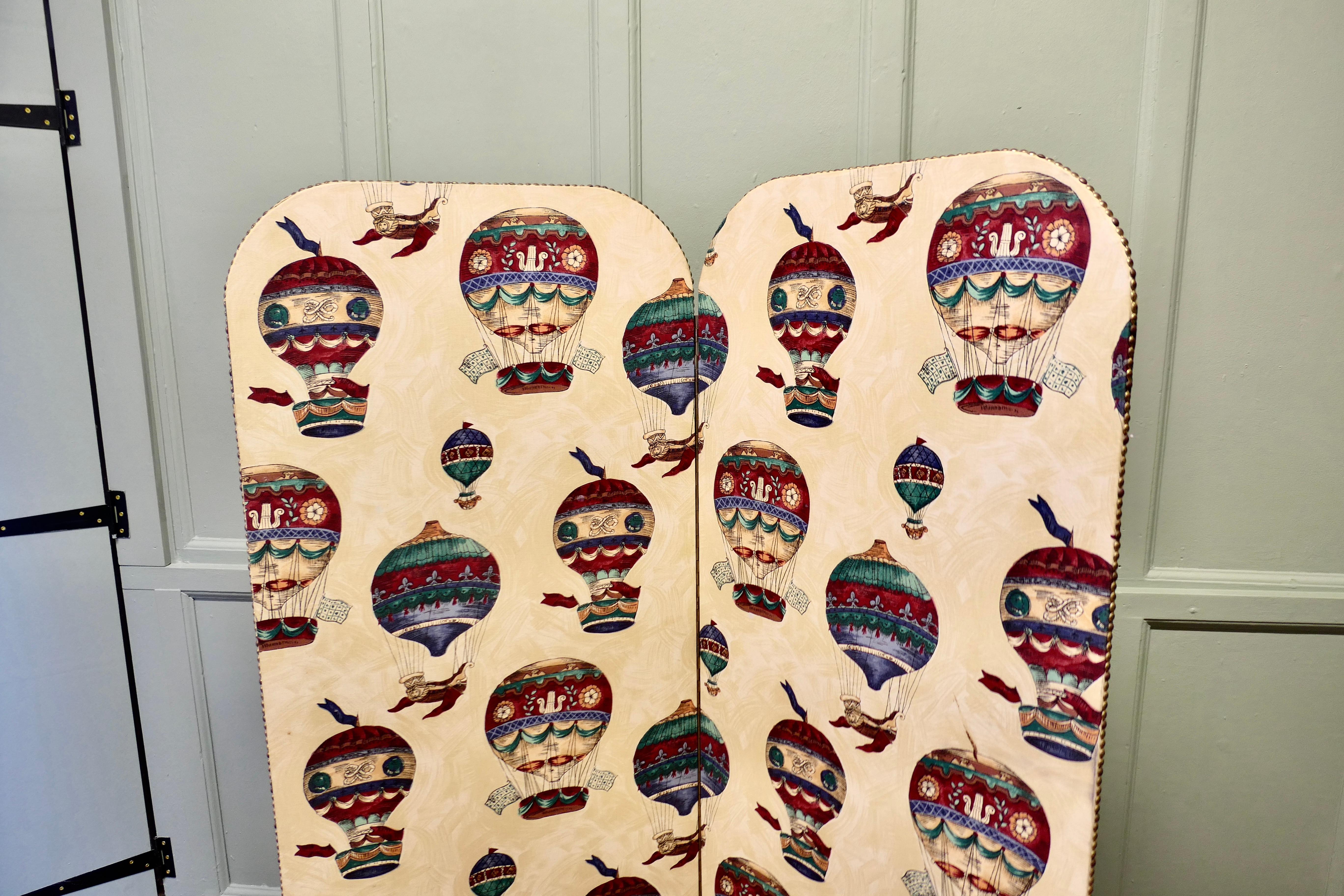 Arts and Crafts 2 Fold Screen with Hot Air Balloons For Sale