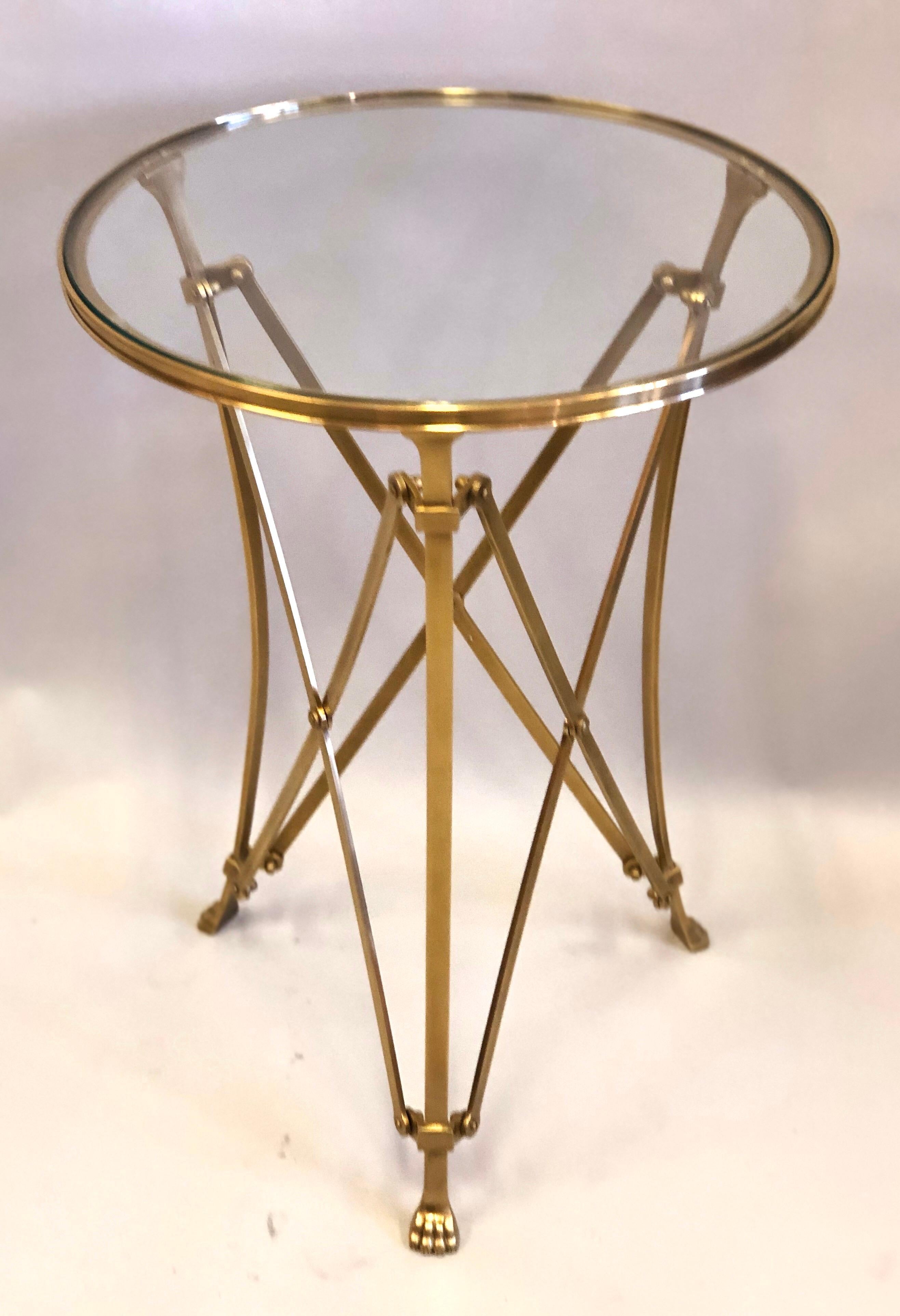 2 French Mid-Century Modern Neoclassical Style Brass End Tables, Maison Ramsay In Excellent Condition In New York, NY