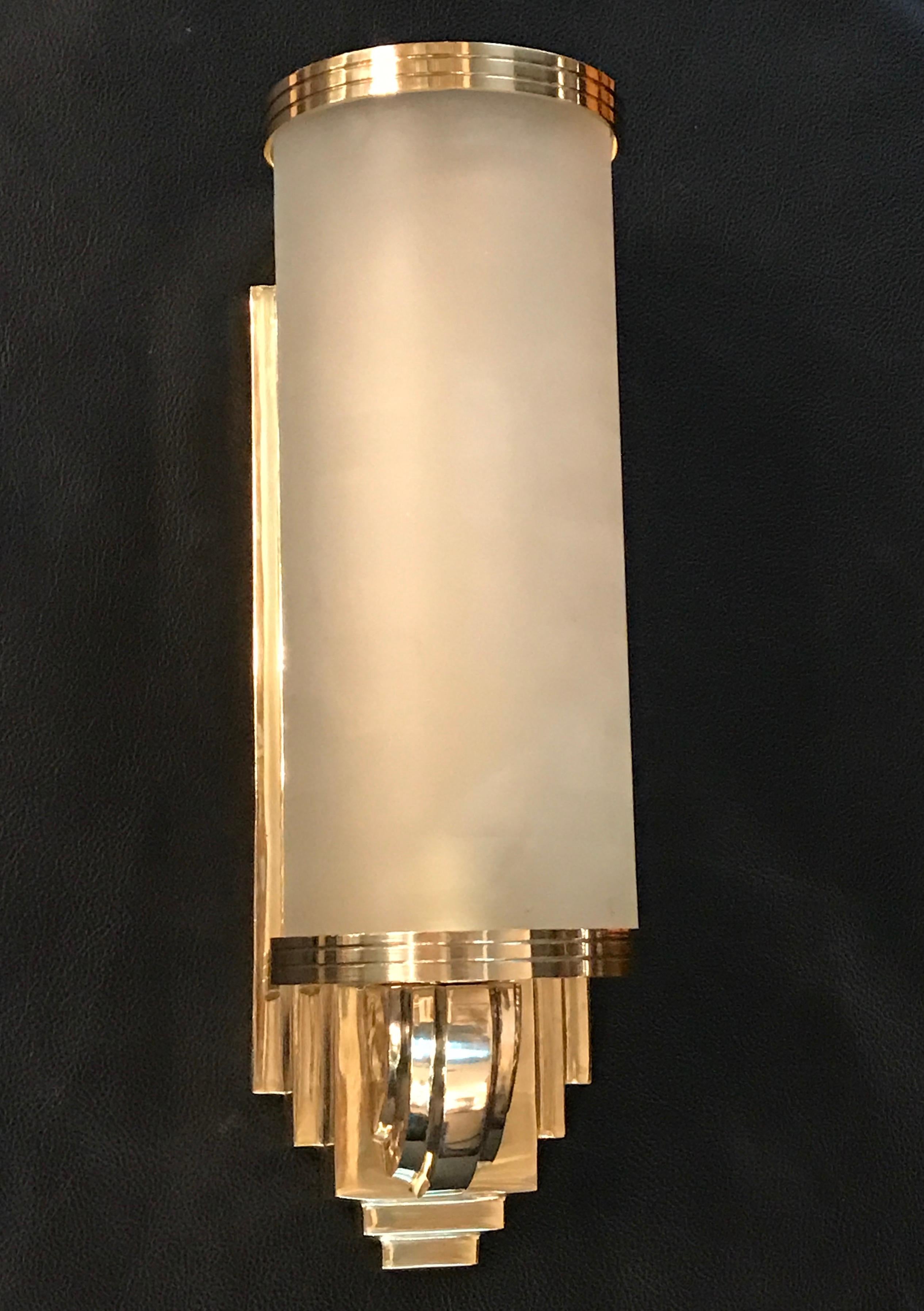 2 French Sconces in Bronze and Glass, Style: Art Deco, Year: 1930, German For Sale 1