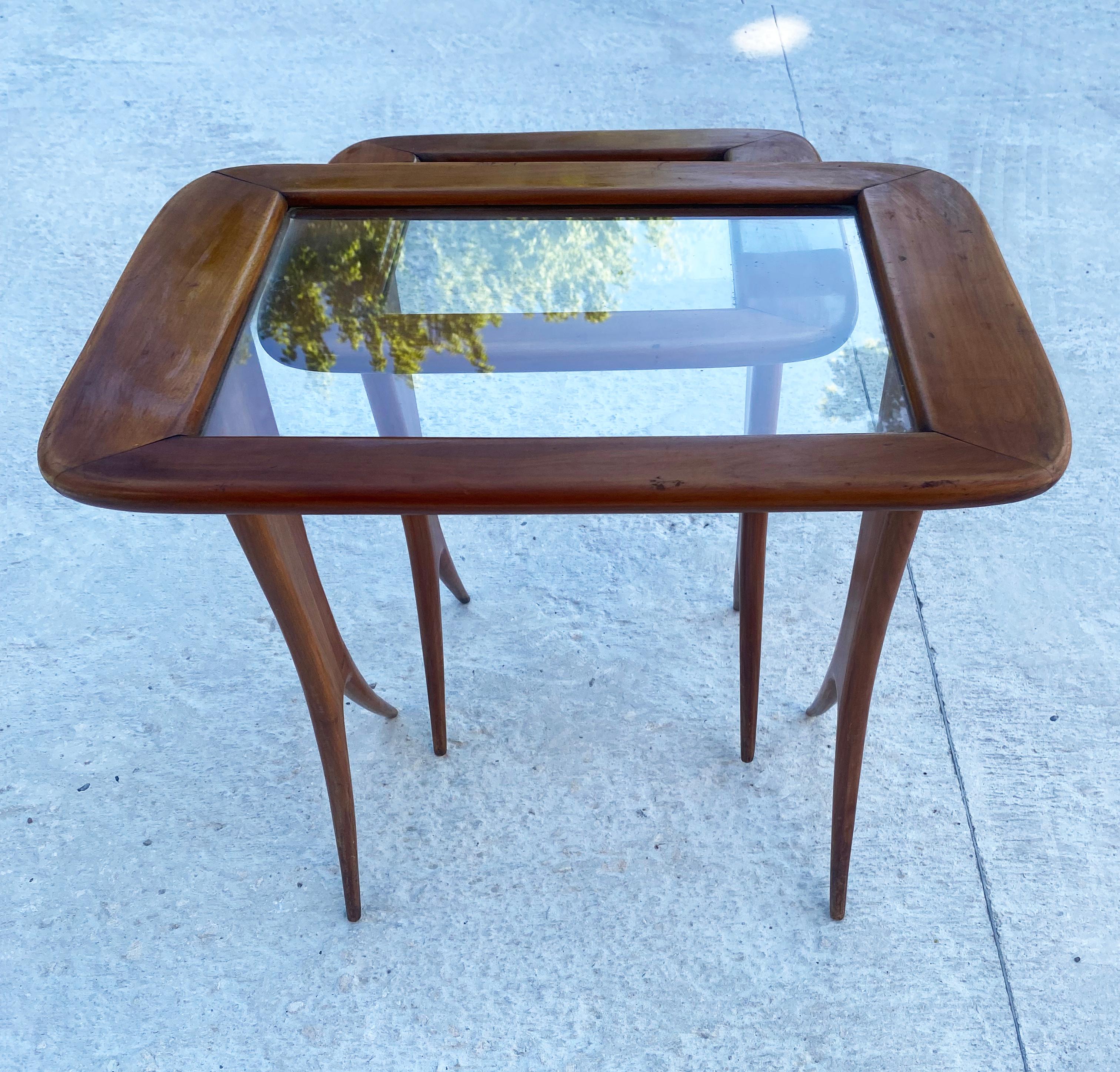 Mid-20th Century 2 Gigognes coffee tables Raphael Raffel Cherry and glass 1960 For Sale