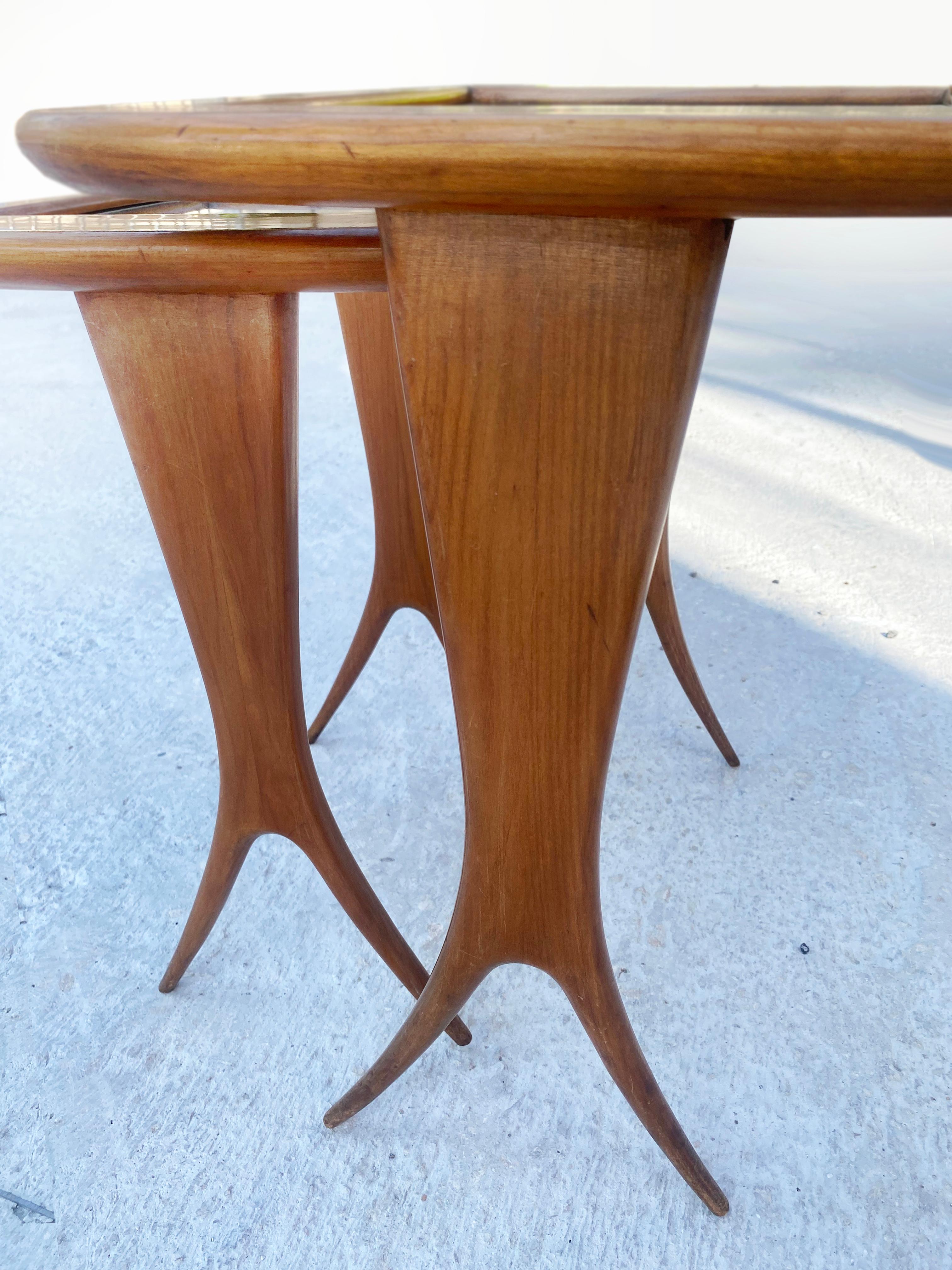2 Gigognes coffee tables Raphael Raffel Cherry and glass 1960 For Sale 2