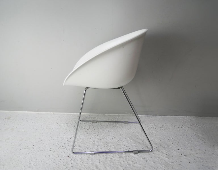 Post-Modern 2 Gliss 920 Chairs by Claudio Dondoli & MarCo Pocci, 'Price is for 1 Chair' For Sale