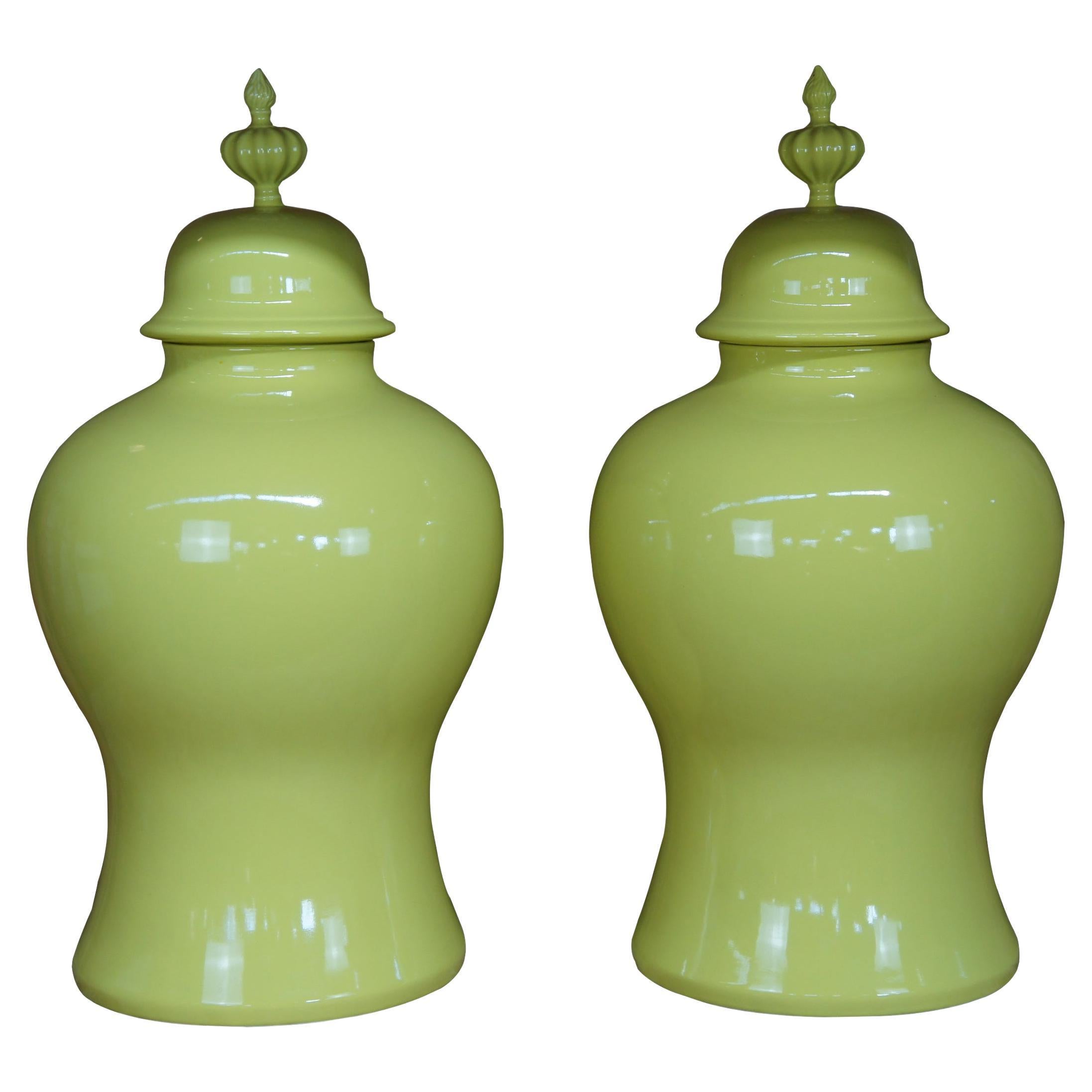 2 Global Views Colonial Williamsburg Beaufort Yellow Ginger Jars Urns Vase For Sale