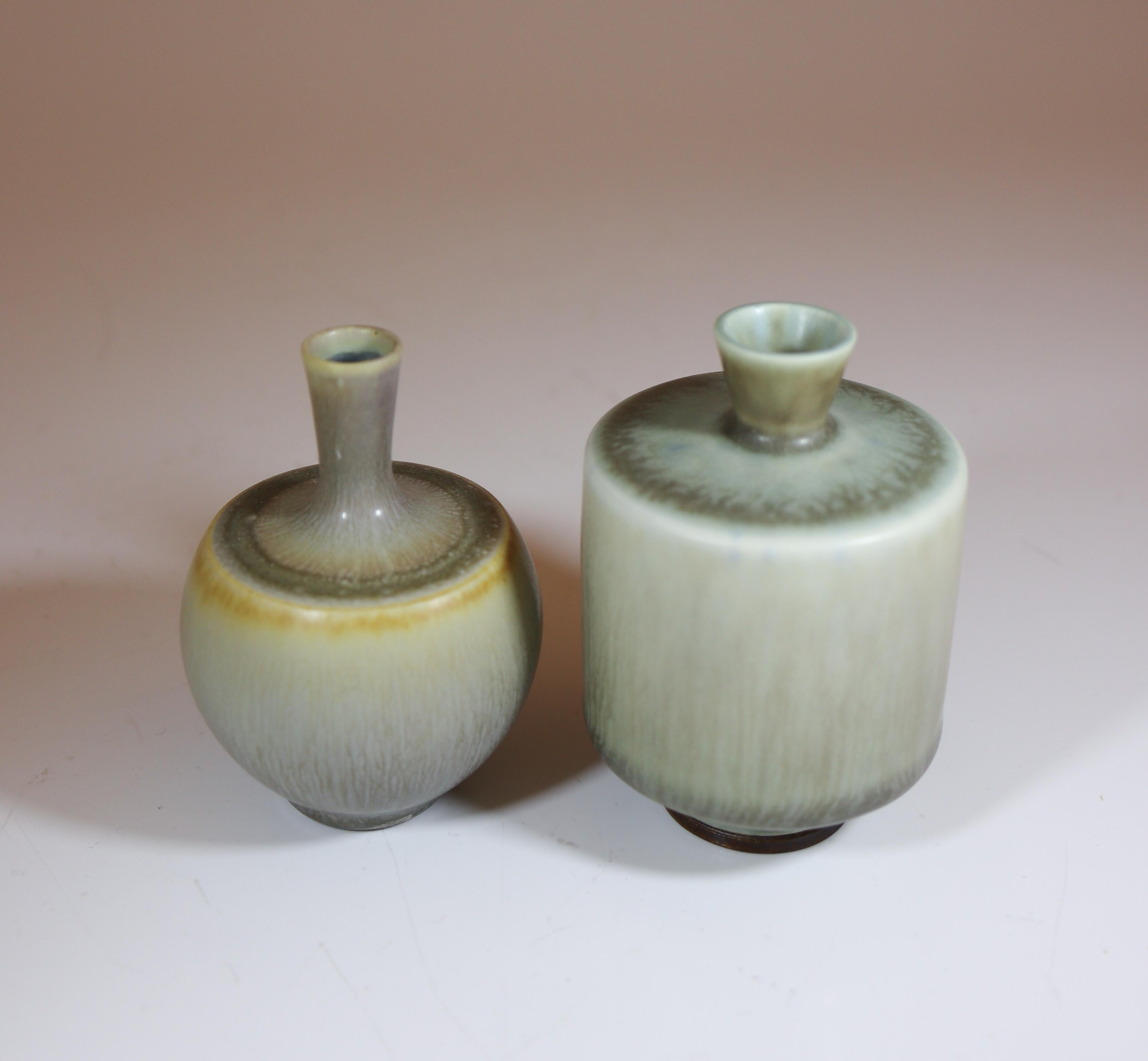 2 Gray Stoneware Vases with Harfur Glaze Berndt Friberg Gustavsberg 1950s For Sale 1