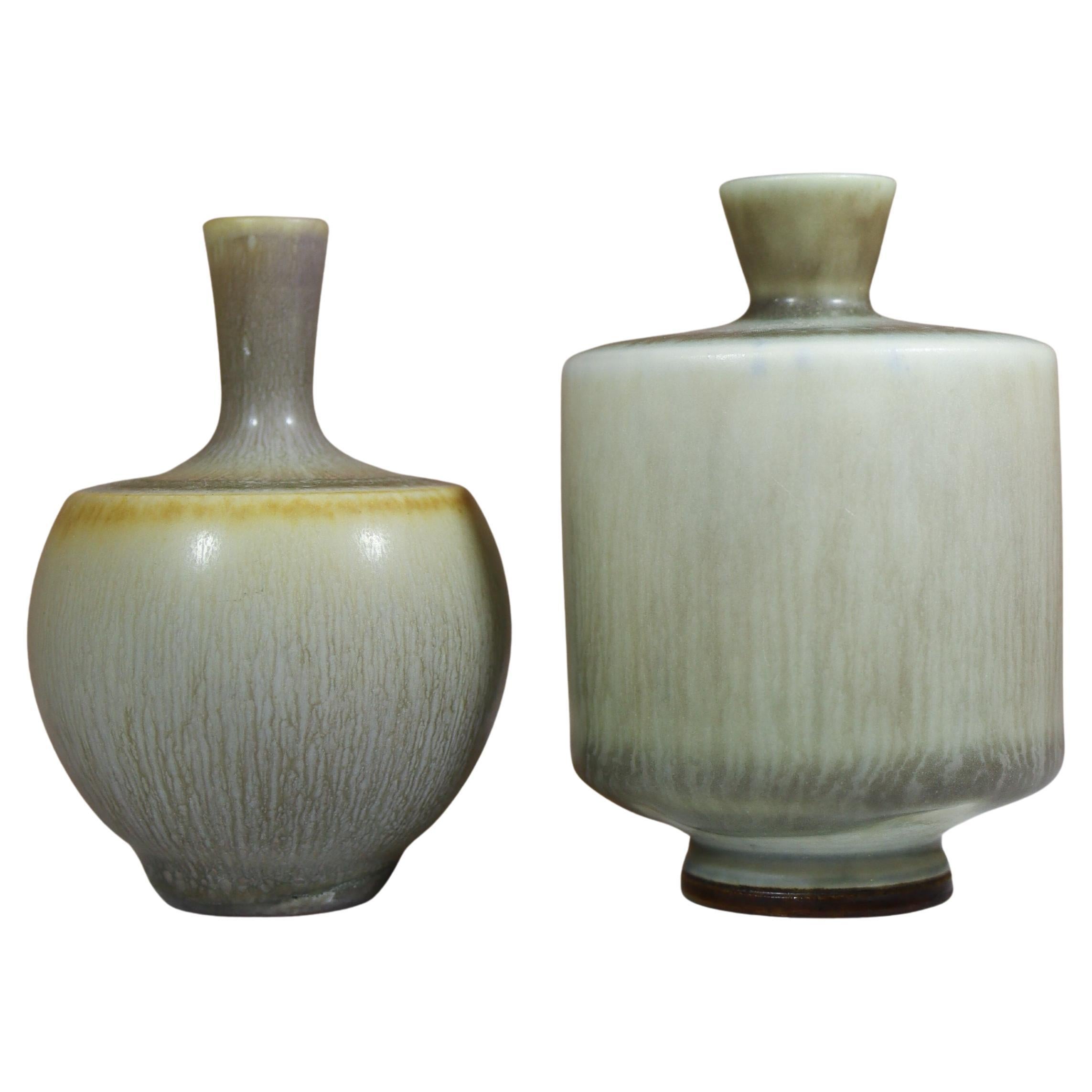 2 Gray Stoneware Vases with Harfur Glaze Berndt Friberg Gustavsberg 1950s