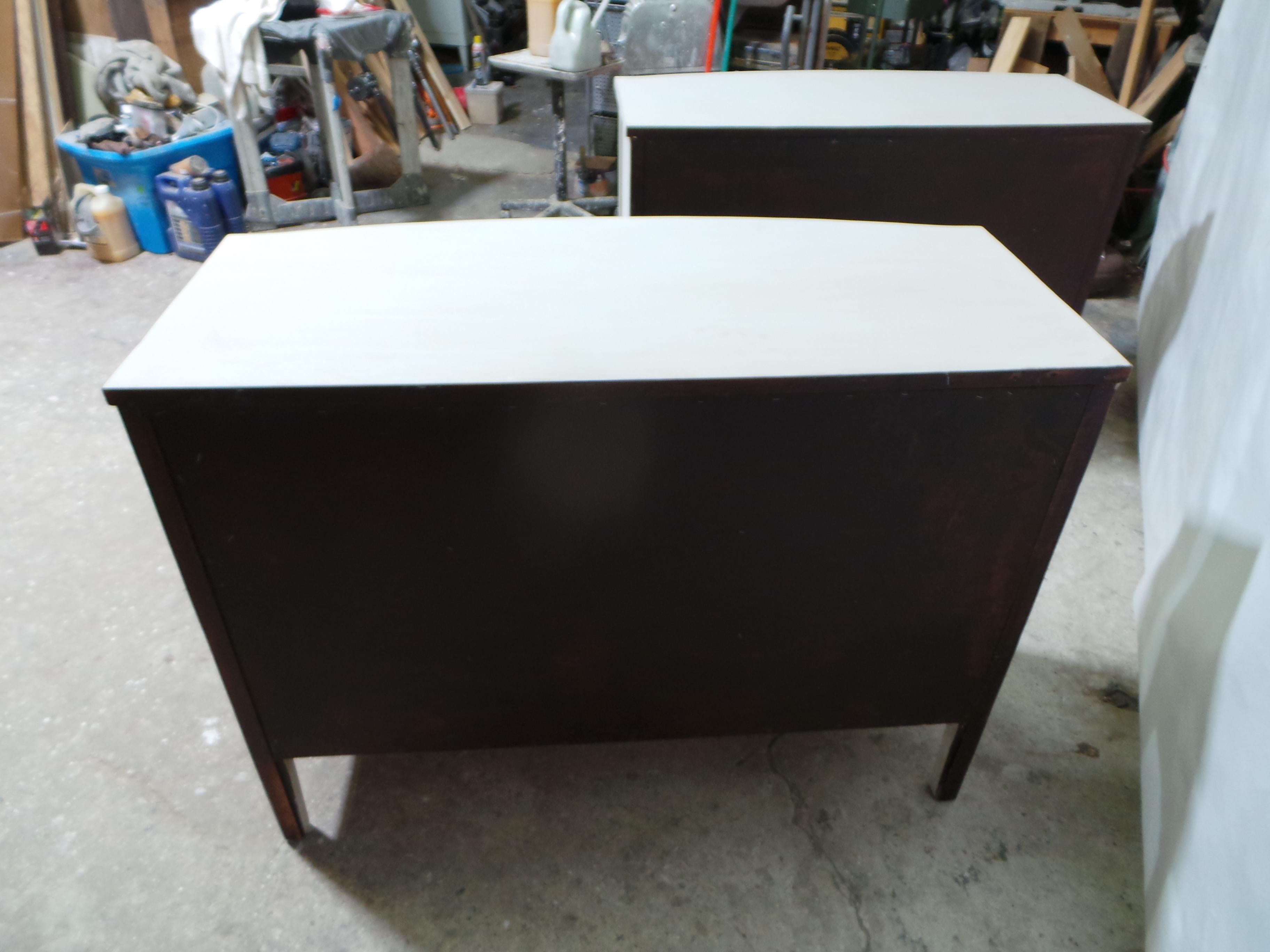 2 Gustavian Style 3 Drawer Chest Of Drawers For Sale 4