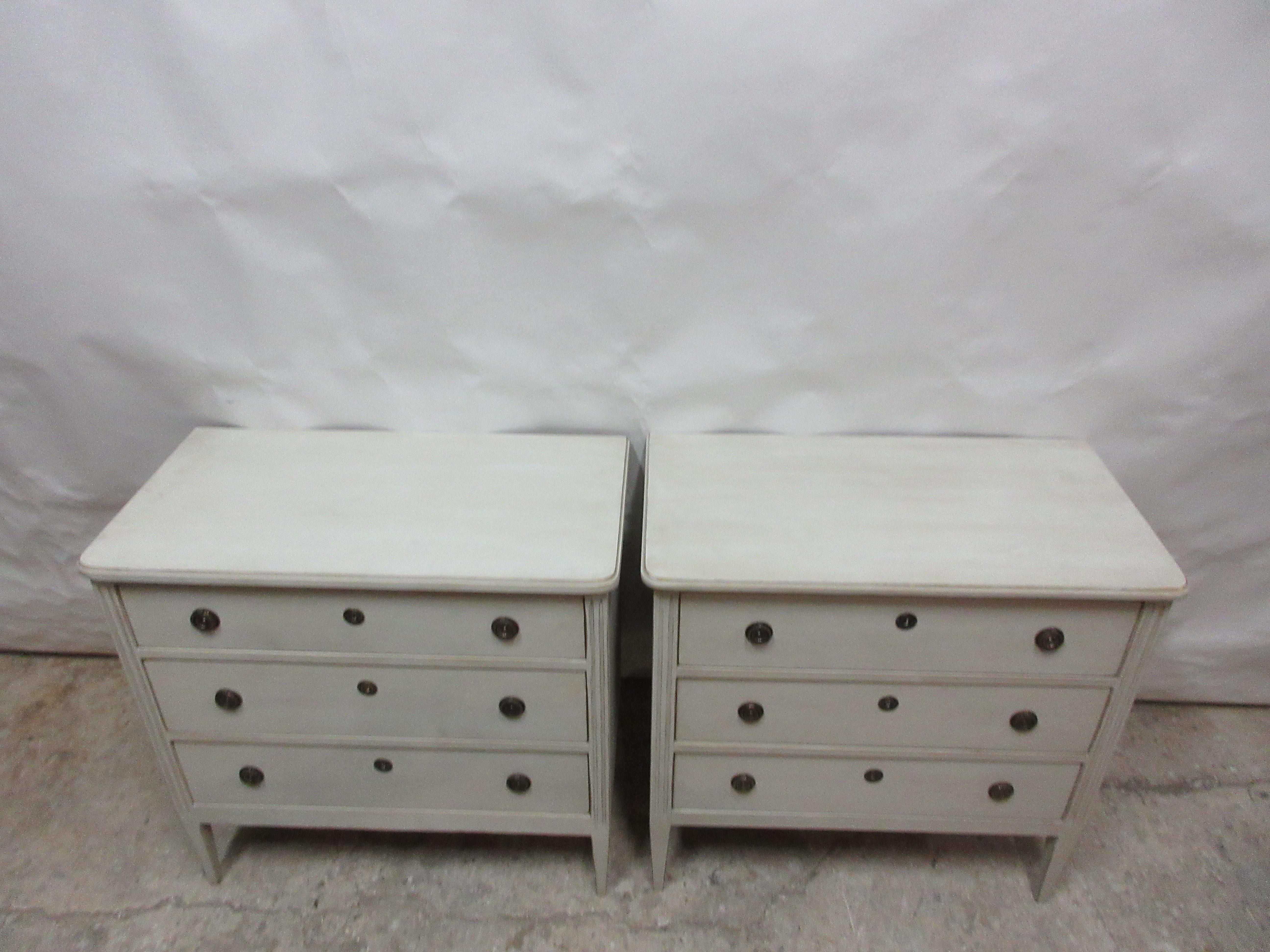 2 Gustavian Style 3 Drawer Chests 1