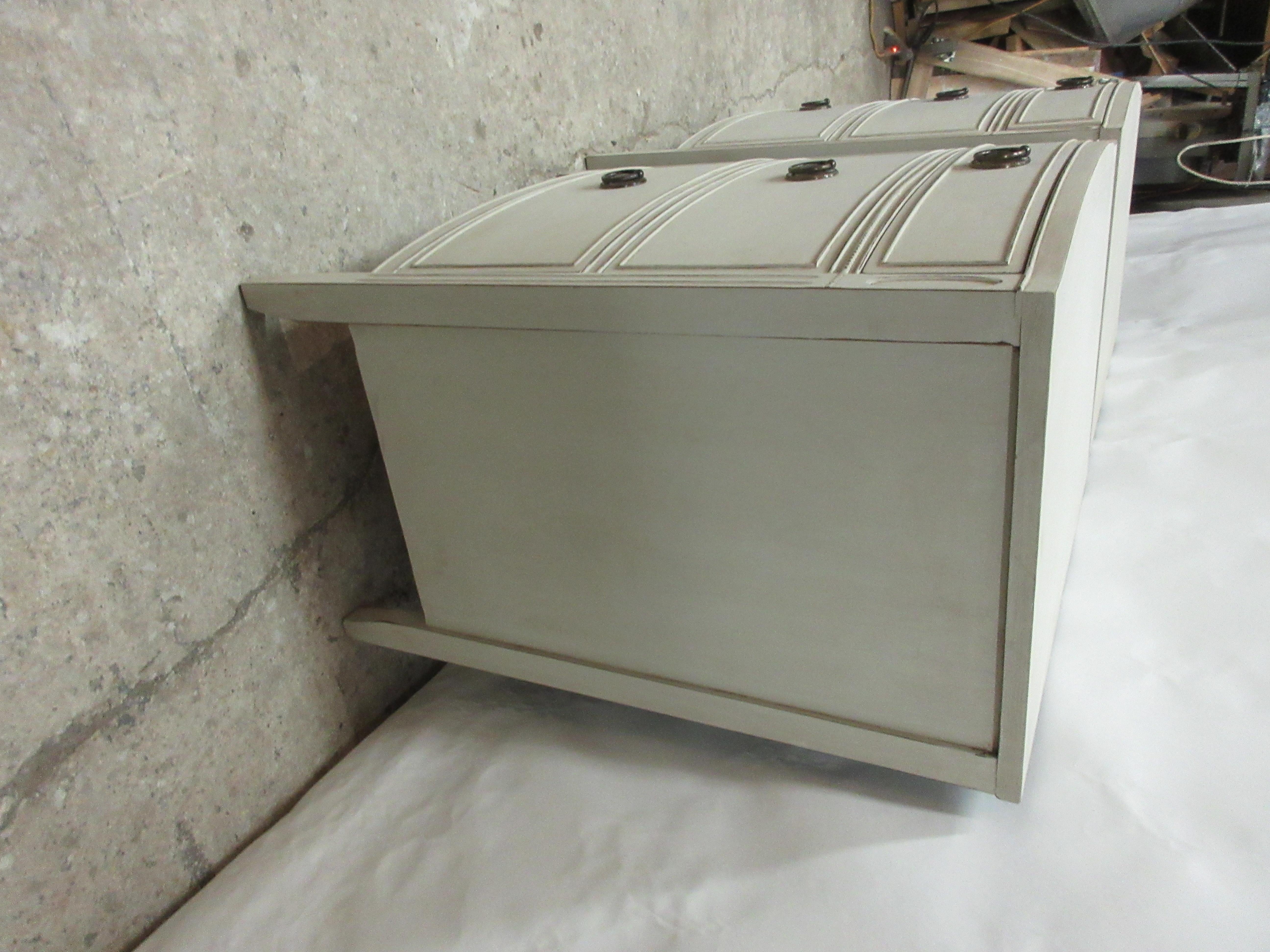 This is a 2 Gustavian style 3 drawer night stands, its been restored and repainted with Milk Paints 