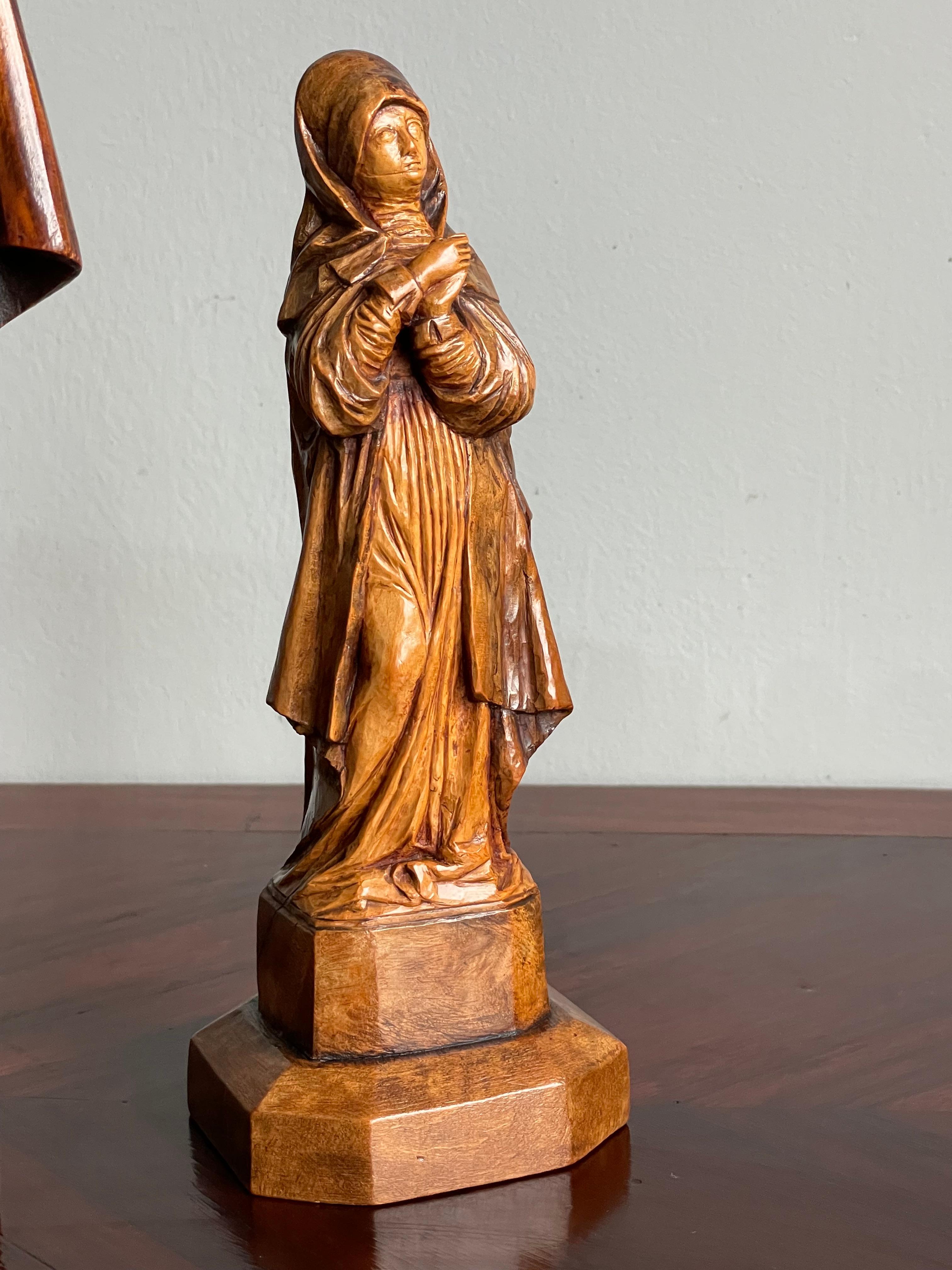 2 Hand Carved Antique Statuette & Sculpture of Saint Teresa of Avila / of Jesus For Sale 6