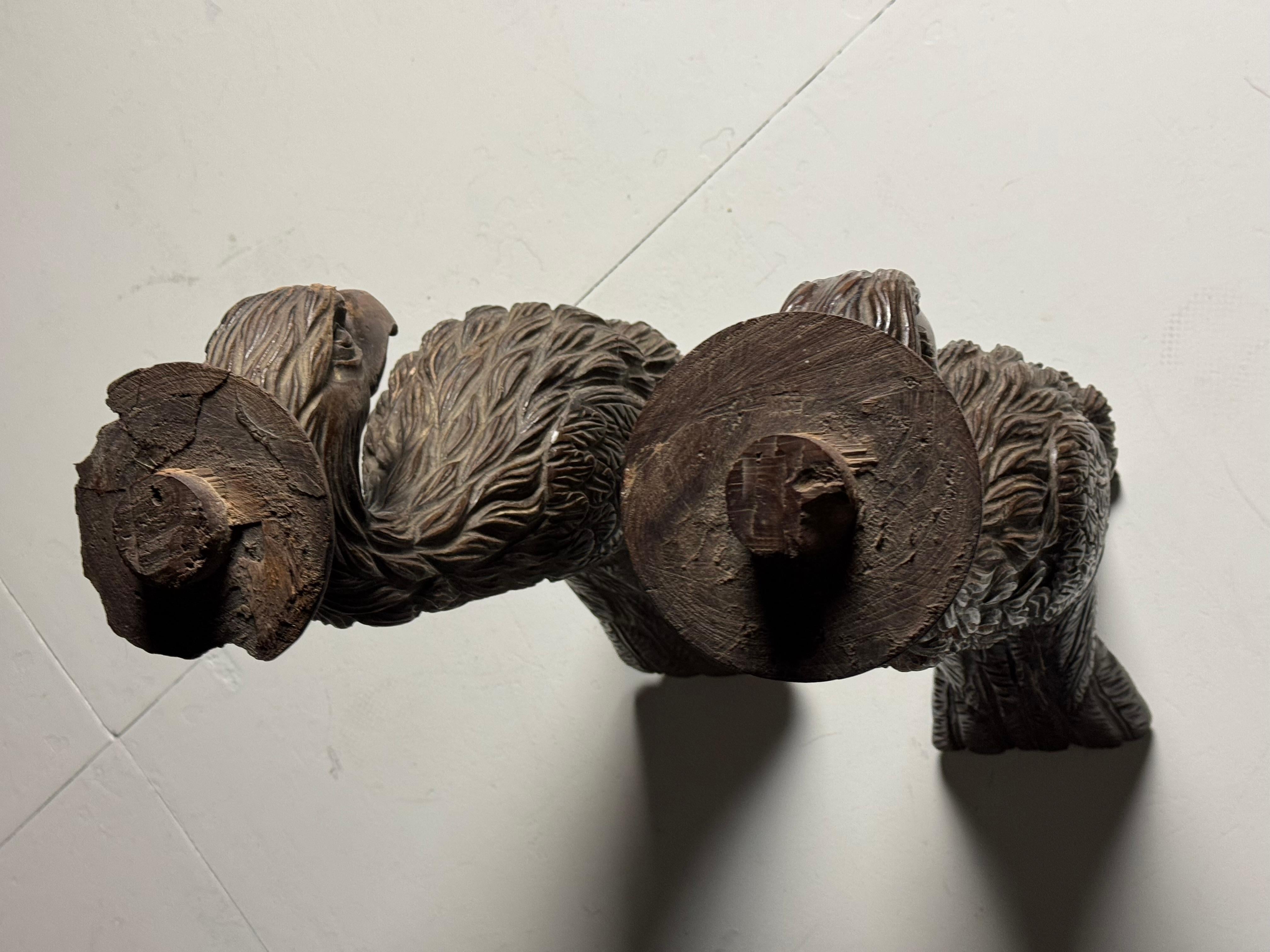 2 statue di aquile intagliate a mano del 1800 ca. in vendita 13