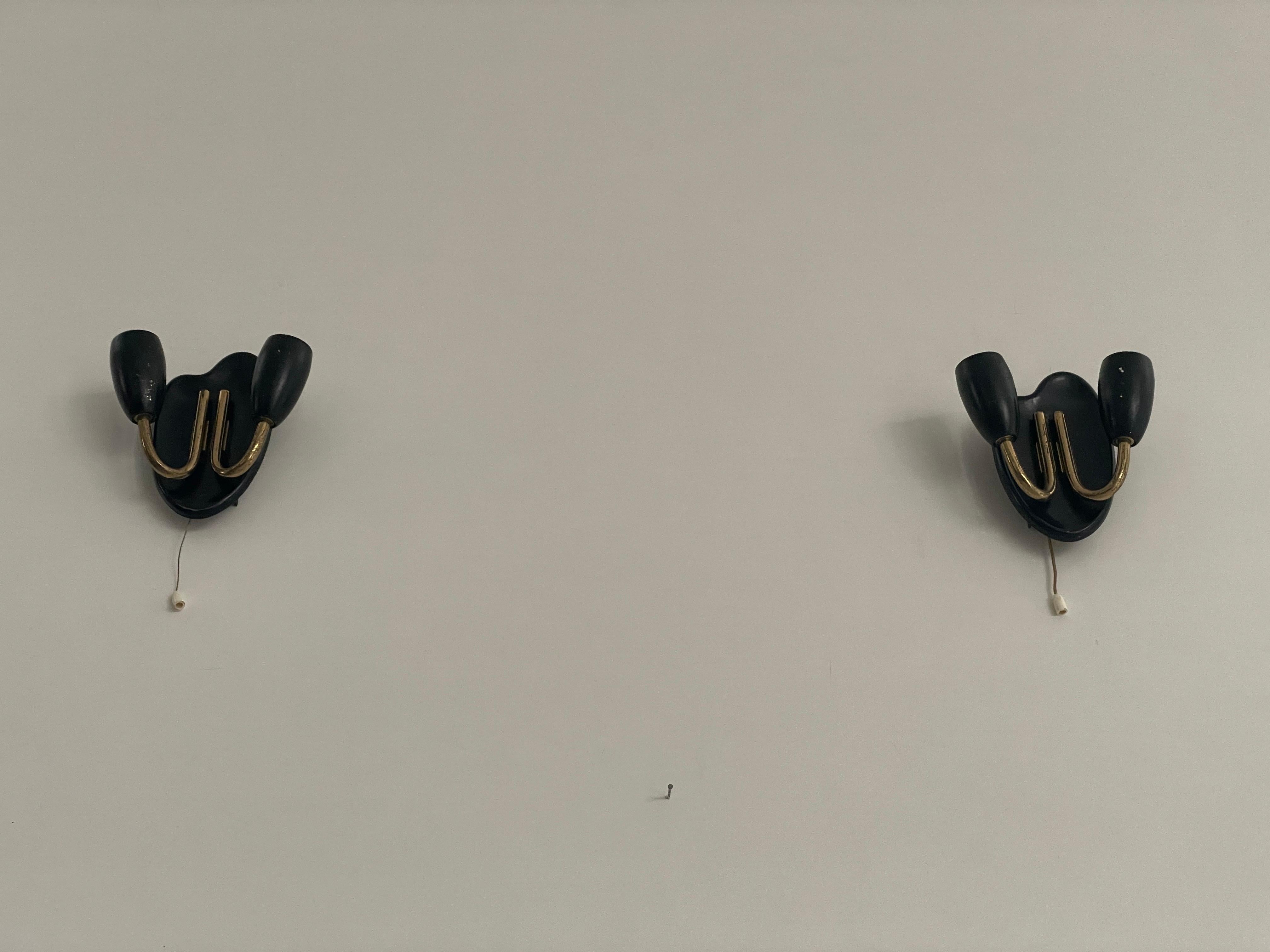 Tedesco Coppia di piccole lampade a 2 teste in metallo nero, anni '50, Germania in vendita
