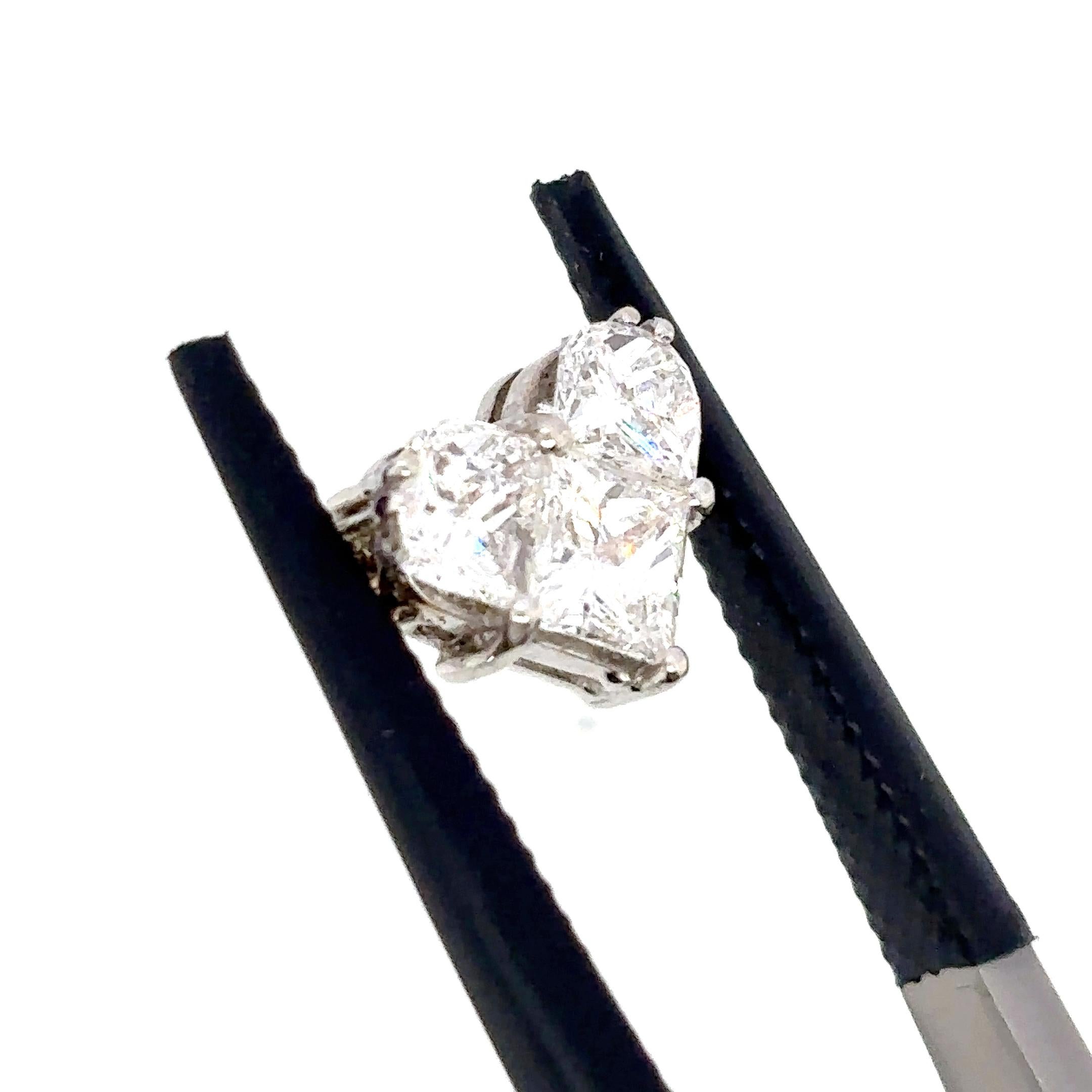 2 diamanti taglio torta a cuore Cts 2,13 in vendita 5