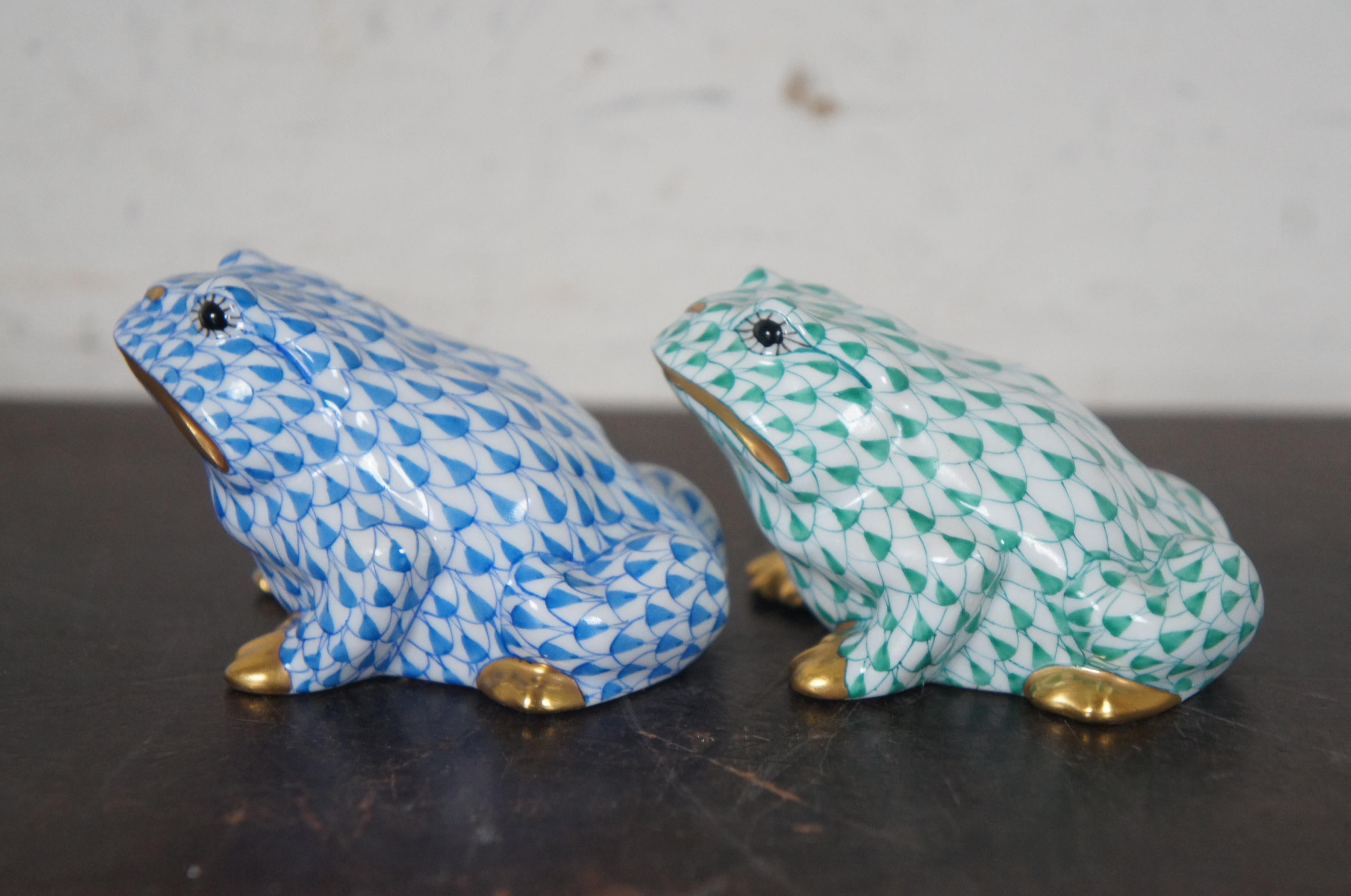 2 Herend Hungary Porcelain Fishnet Enameled Frog Todd the Toad Figurines Pair 2