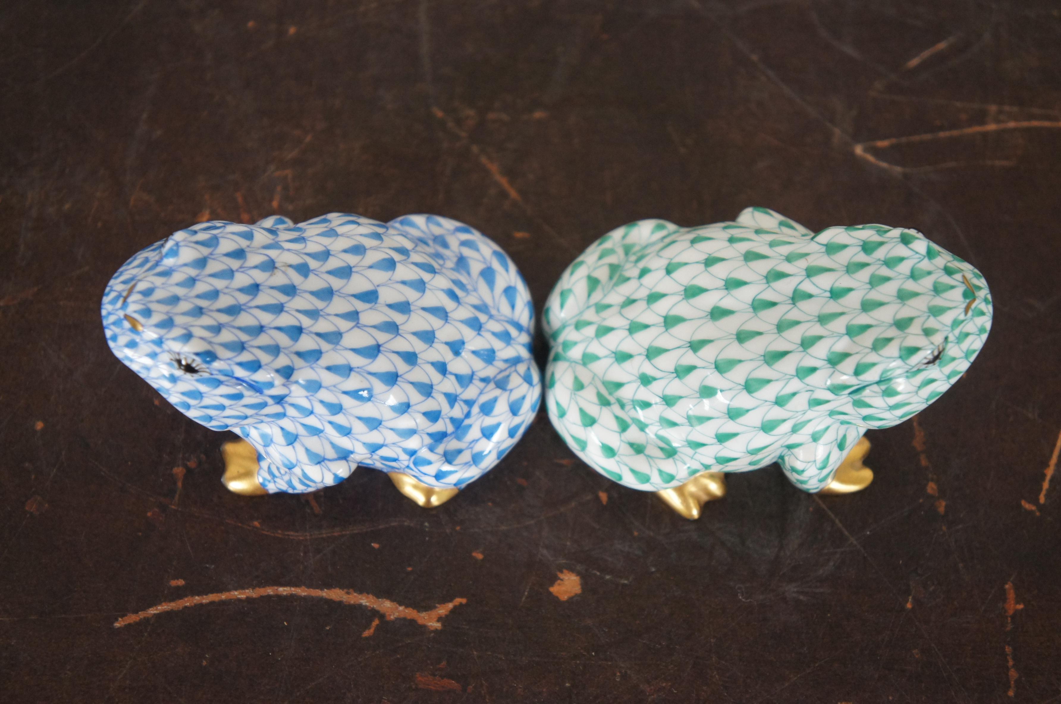 2 Herend Hungary Porcelain Fishnet Enameled Frog Todd the Toad Figurines Pair 3