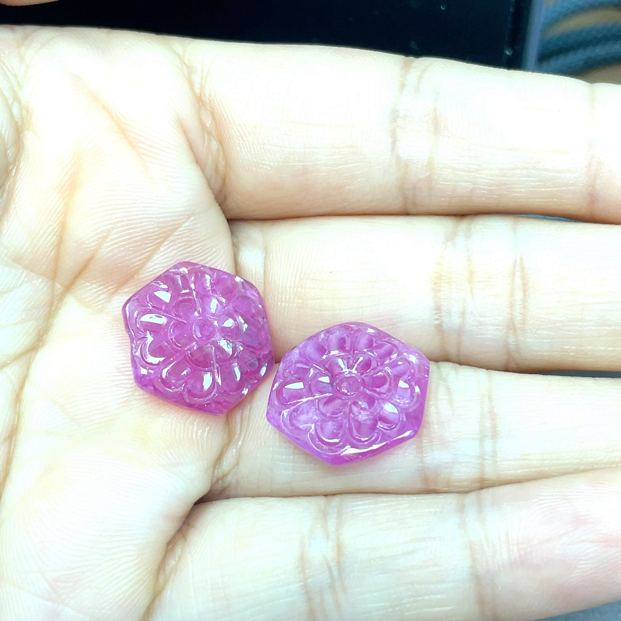 Women's or Men's 2 Hexagon-Shaped Ruby Carvings Cts 17.47 For Sale