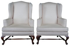 2 Hickory Chair Queen Anne Mahogany Wingback Club Library Arm Chairs Pair