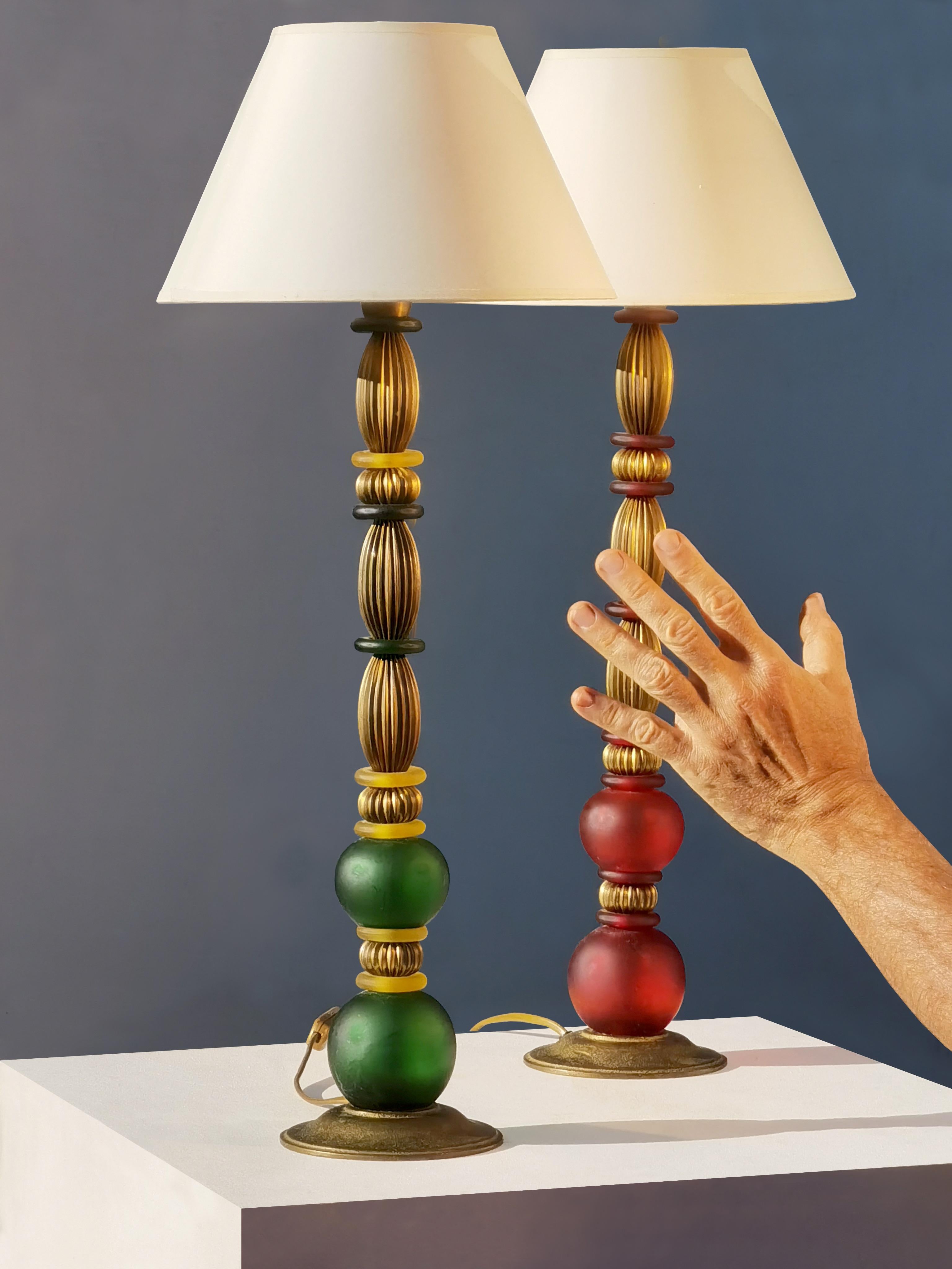 2 ALTAS LÁMPARAS DE MESA NEOCLÁSICAS ART-DECO BAROCCO, Francia 1990 finales del siglo XX en venta