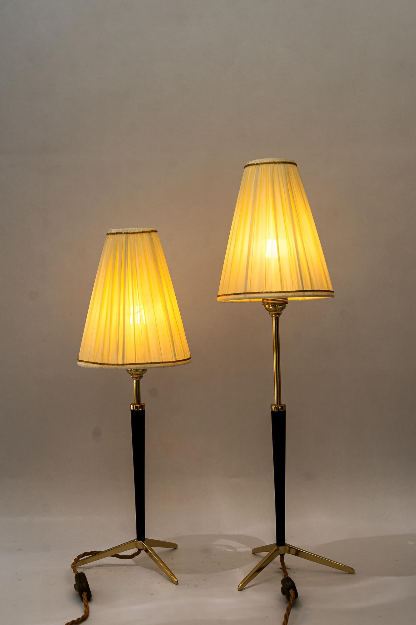 2 hight adjustable J.T.Kalmar table lamps with fabric shades vienna around 1950s In Good Condition For Sale In Wien, AT