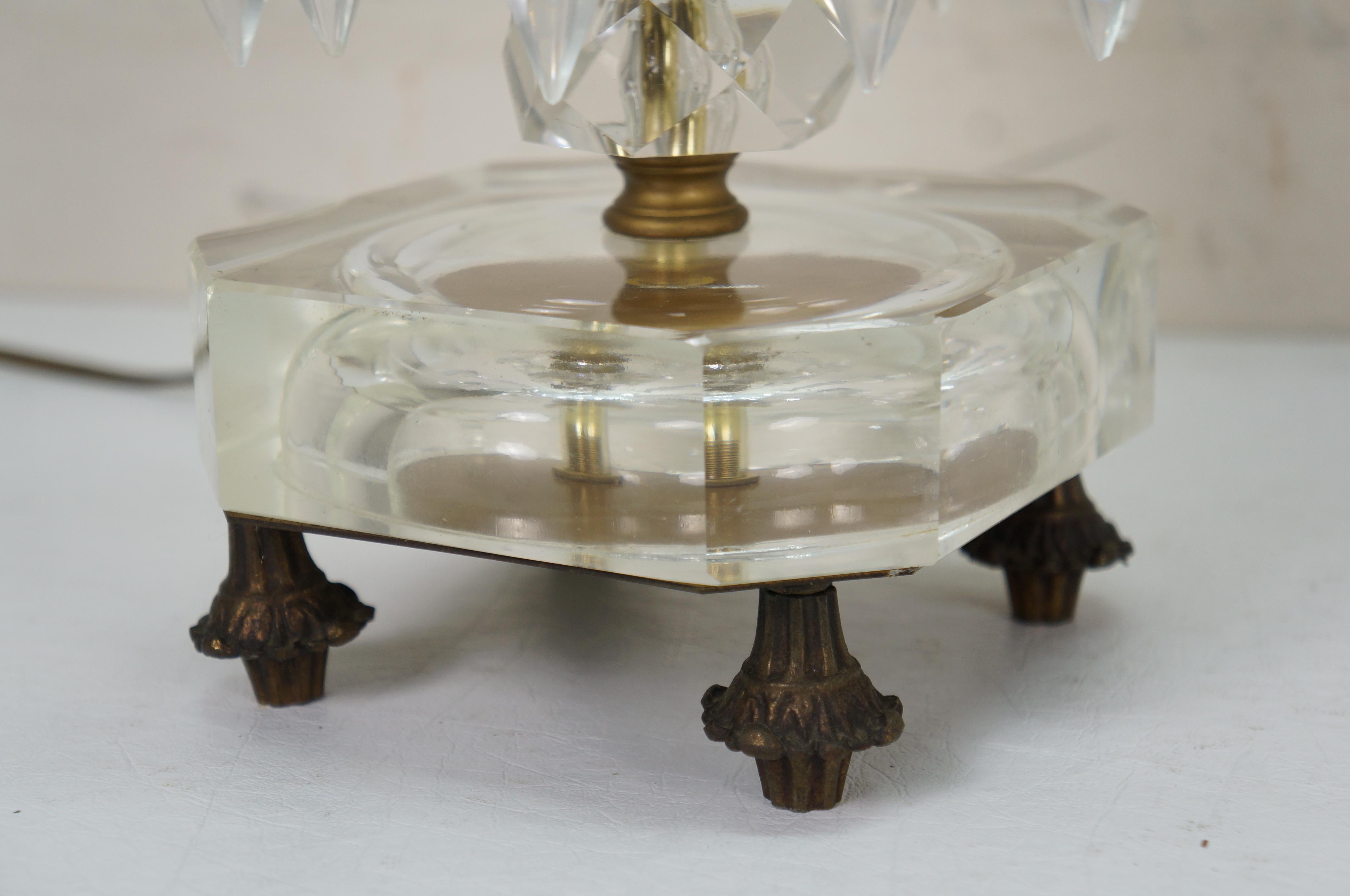 XX secolo 2 Lampade da tavolo Hollywood Regency con piedini a goccia in cristallo lustro 22